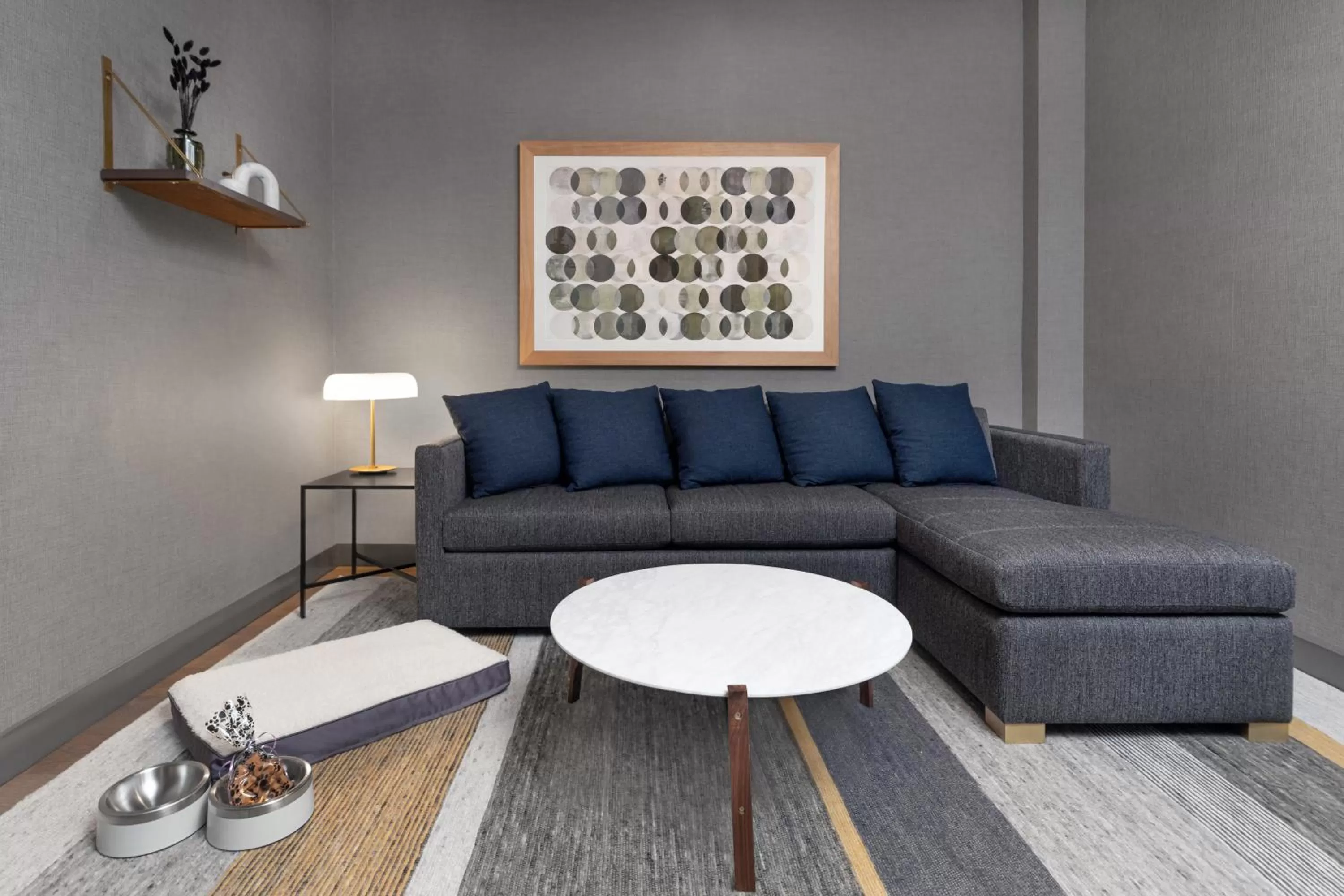 Living room in The Slate Hotel Denver Downtown, Tapestry by Hilton