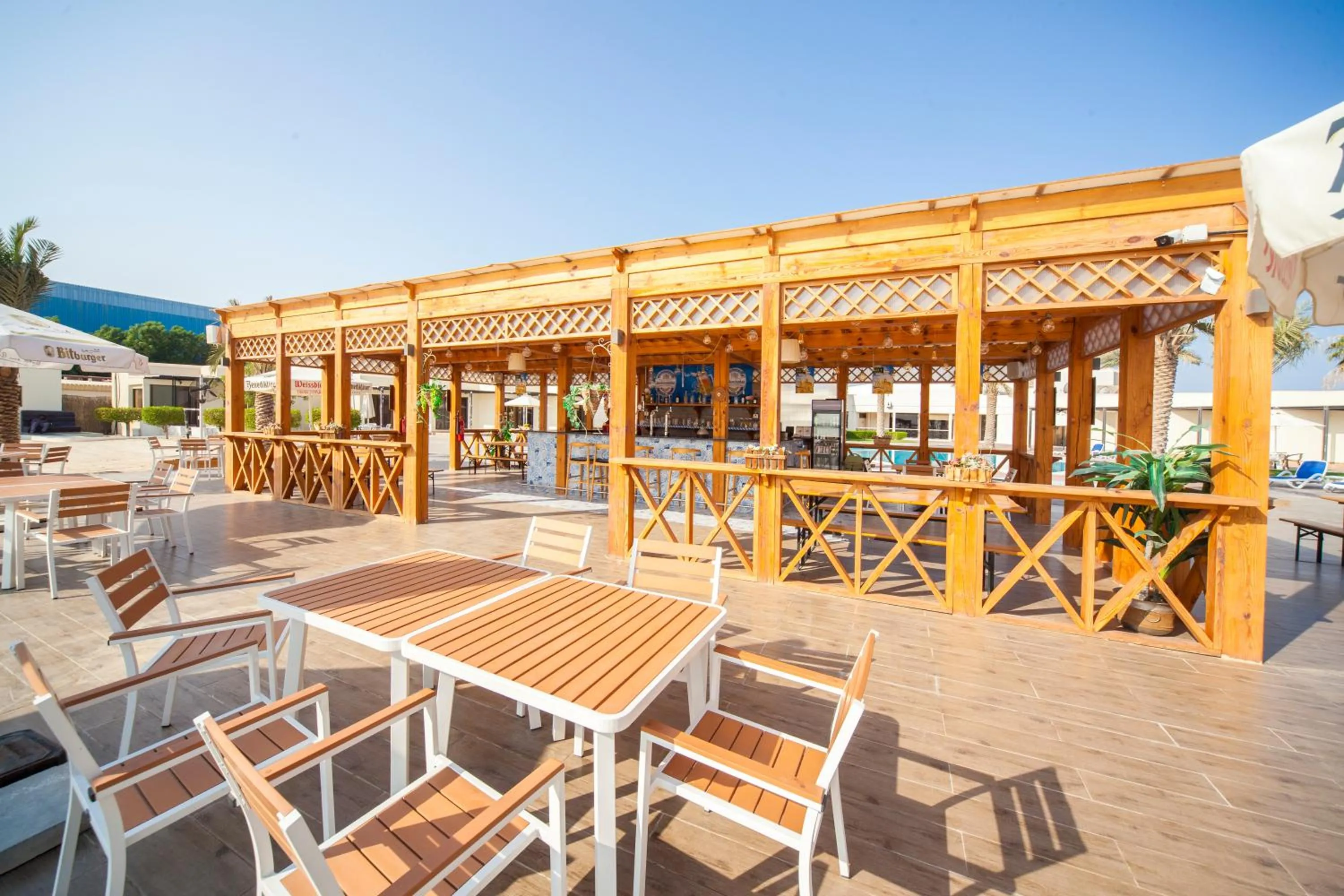 Restaurant/places to eat in Pearl Hotel & Spa