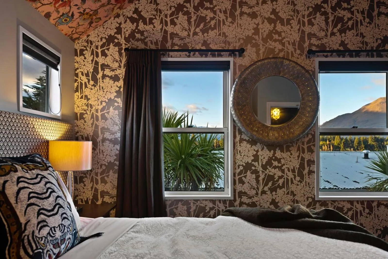 Bedroom, Bed in The Dairy Hotel Queenstown, A Naumi Chapter