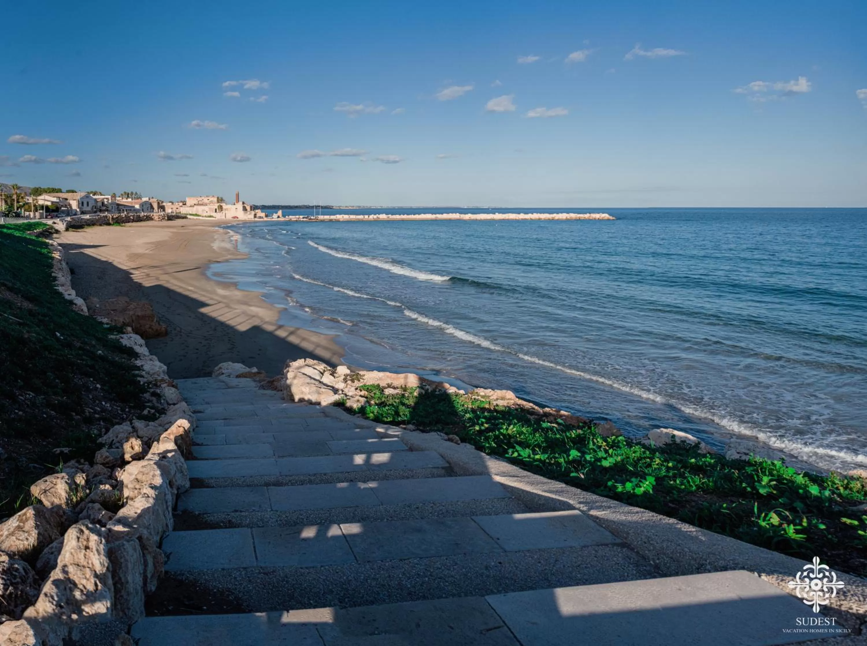 Beach in LE 4 PERLE Apartments