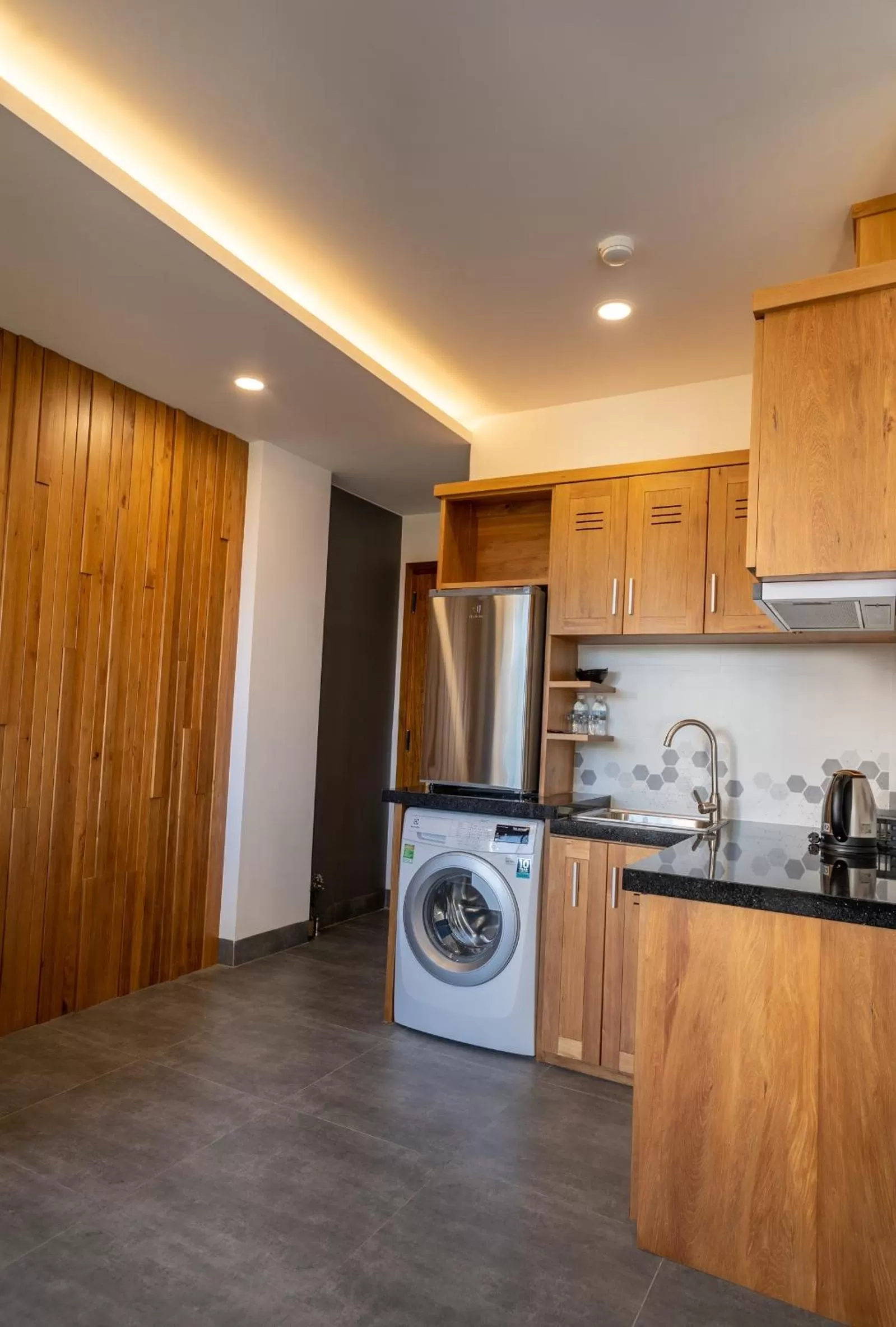 Kitchen or kitchenette in Coast House Boutique Hotel