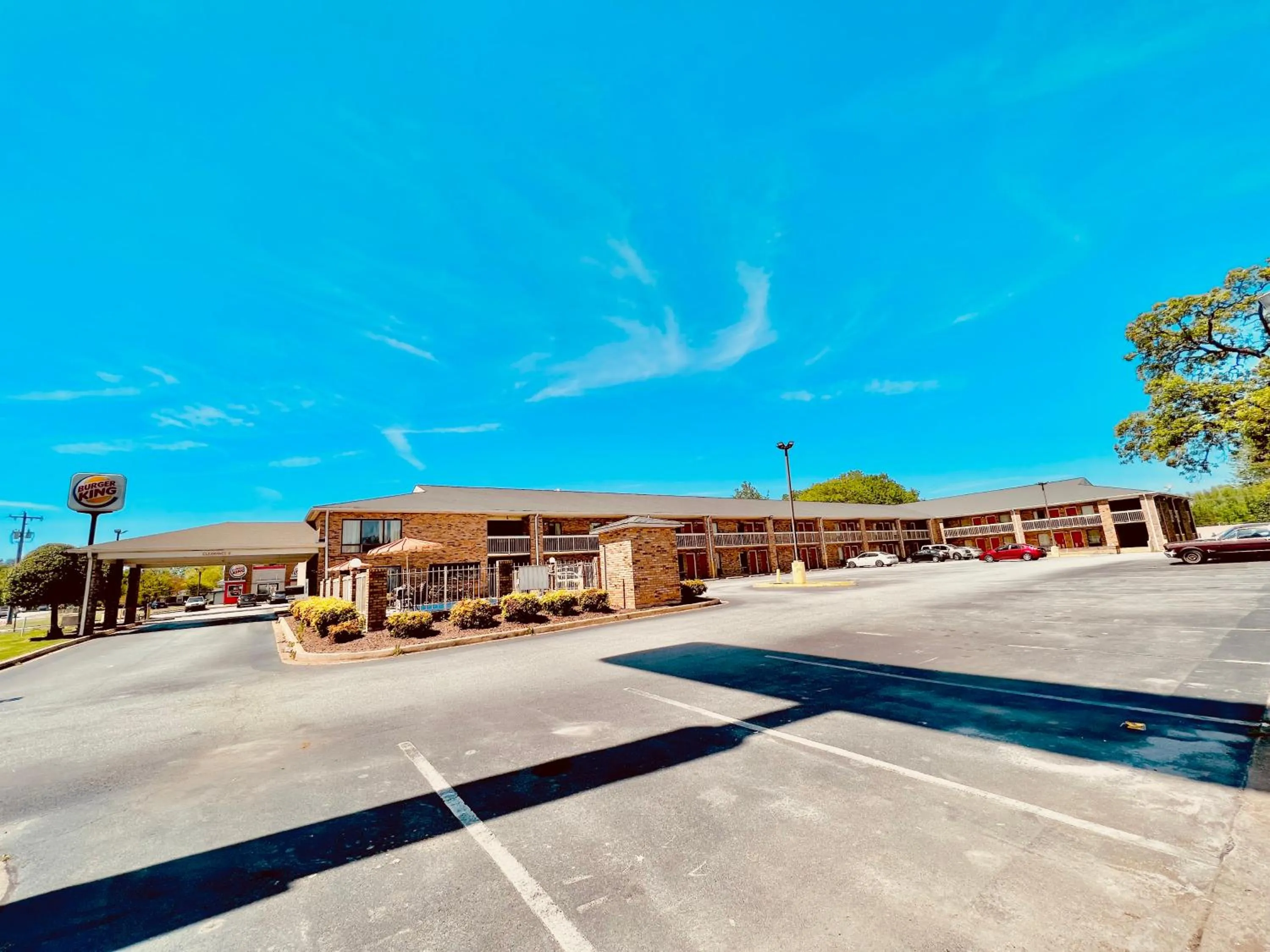 Property building in Rodeway Inn Expo Center