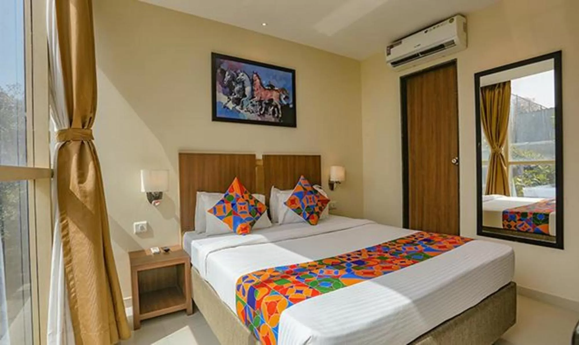 Bed in FabHotel Royal Mumbai International Airport