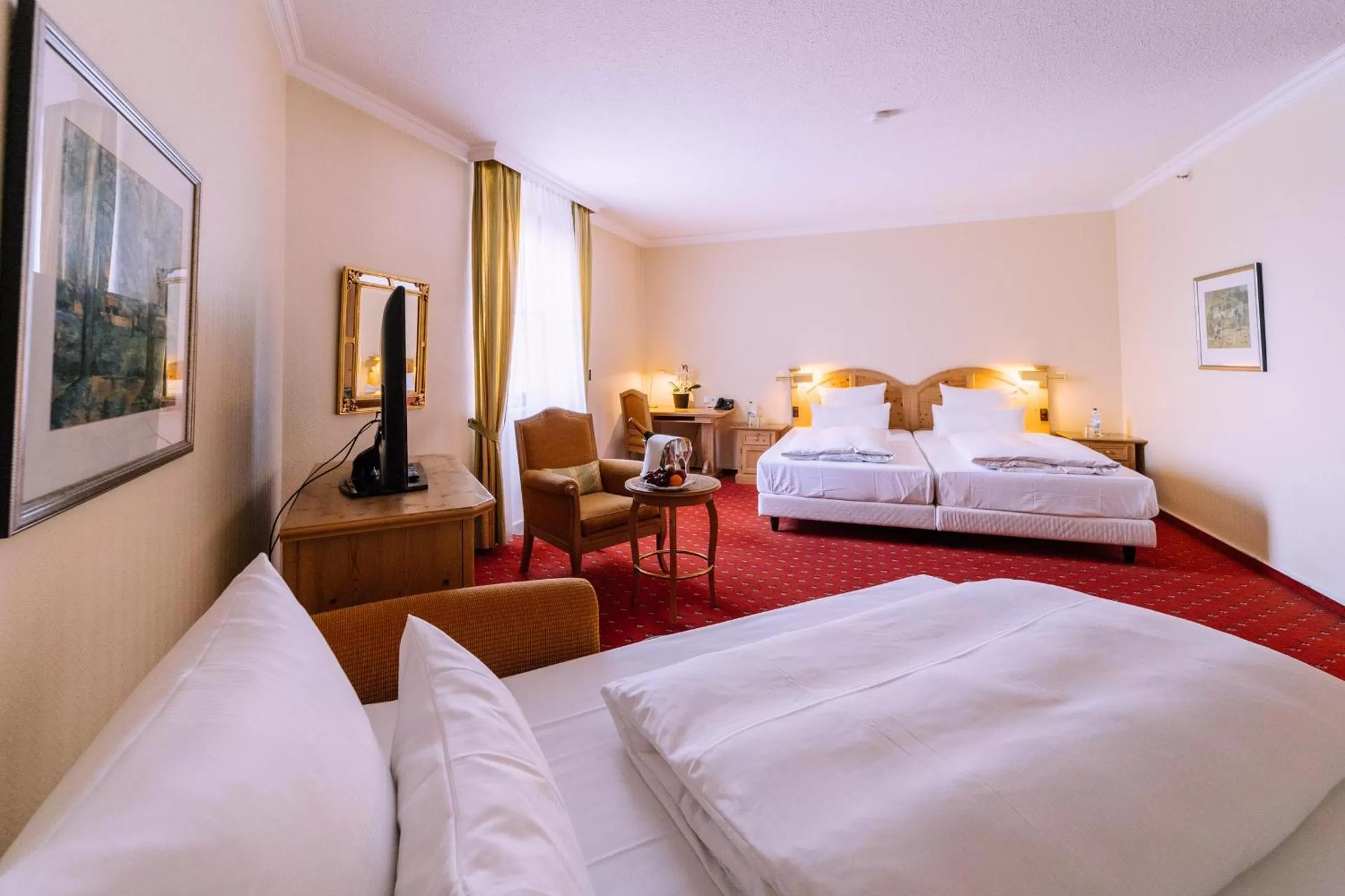 Photo of the whole room, Bed in Atomis Hotel Munich Airport by Mercure