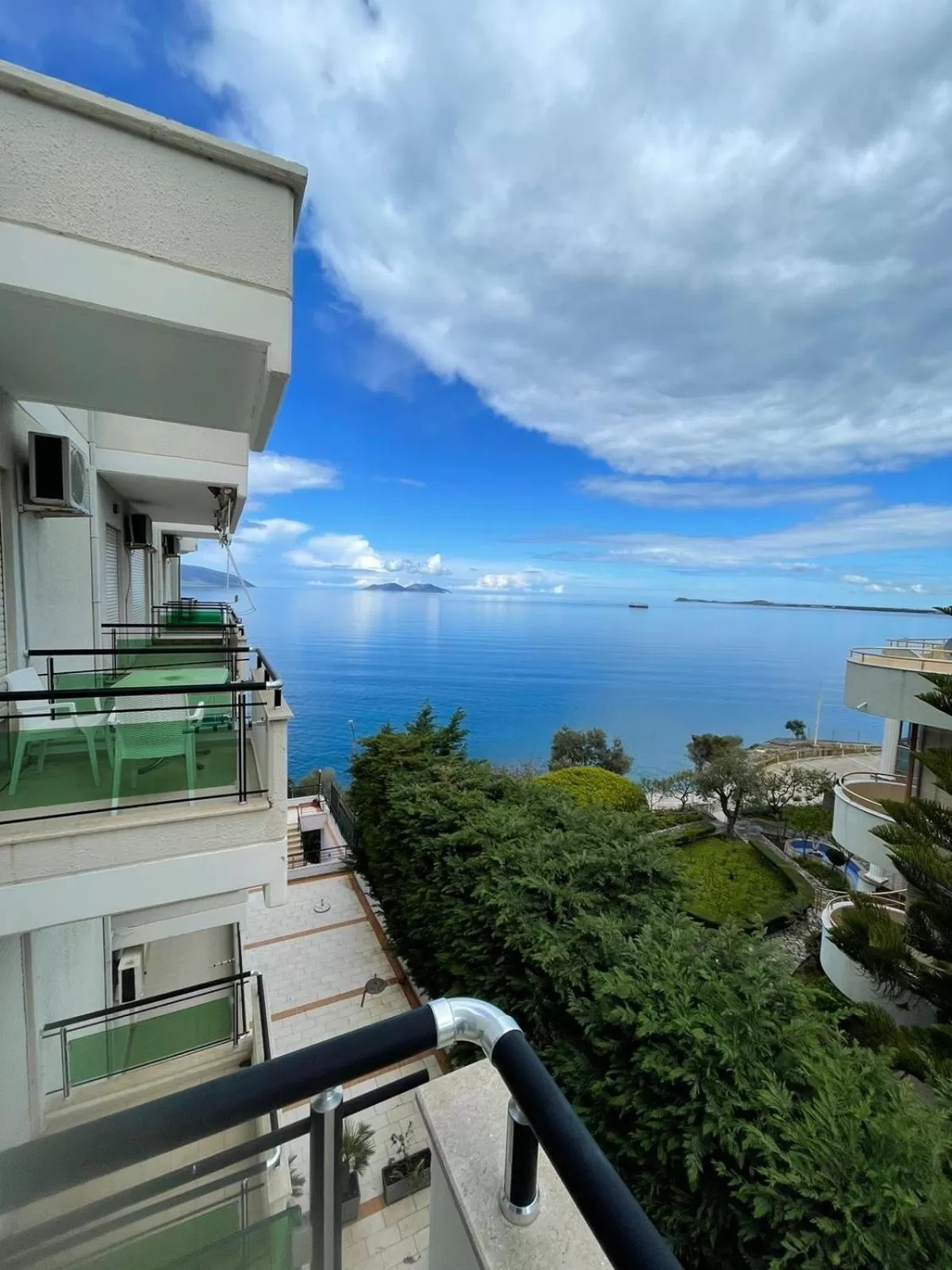 Sea View in Blue View