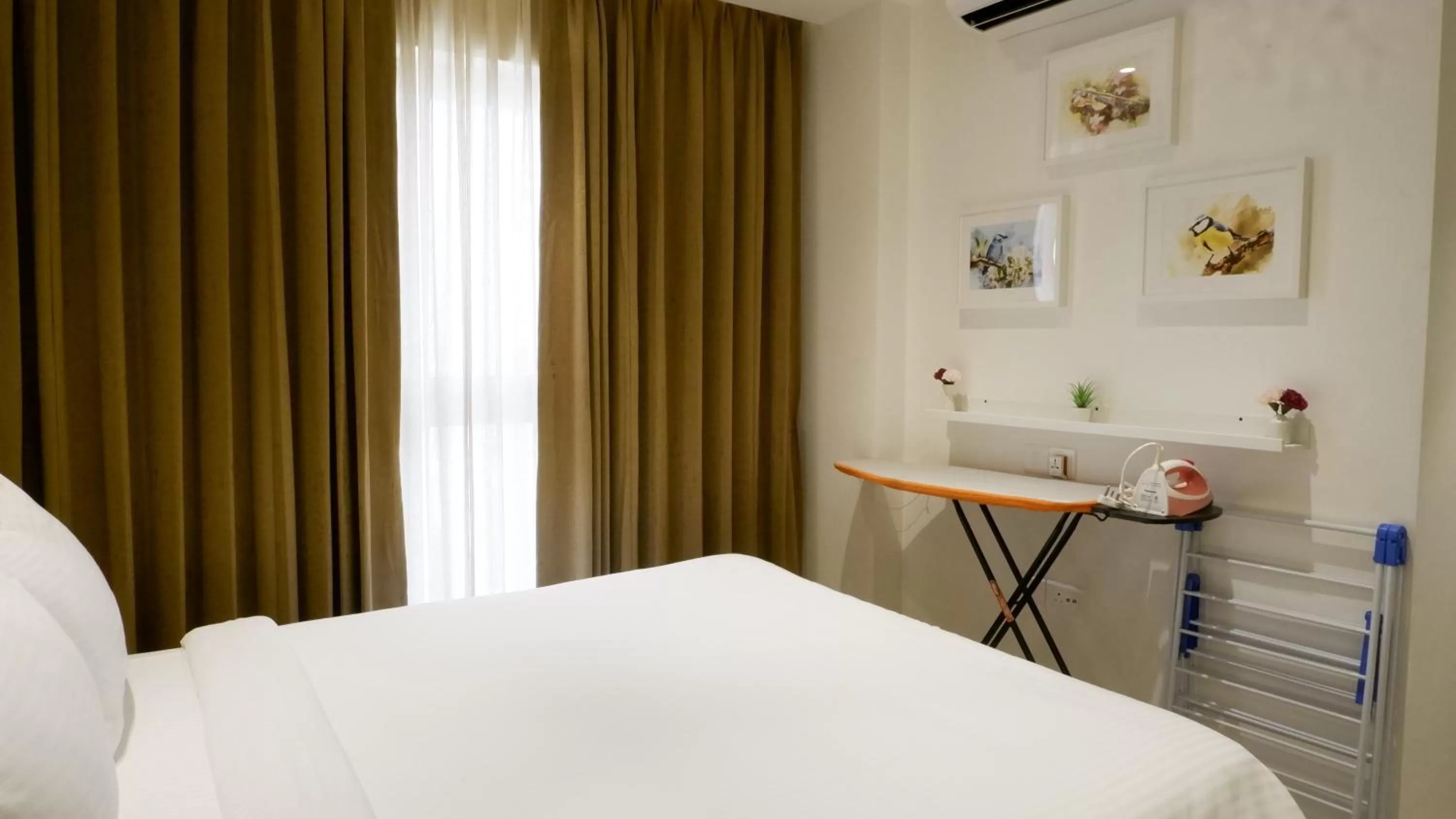 Bed in RELOhomes Serviced Apartment