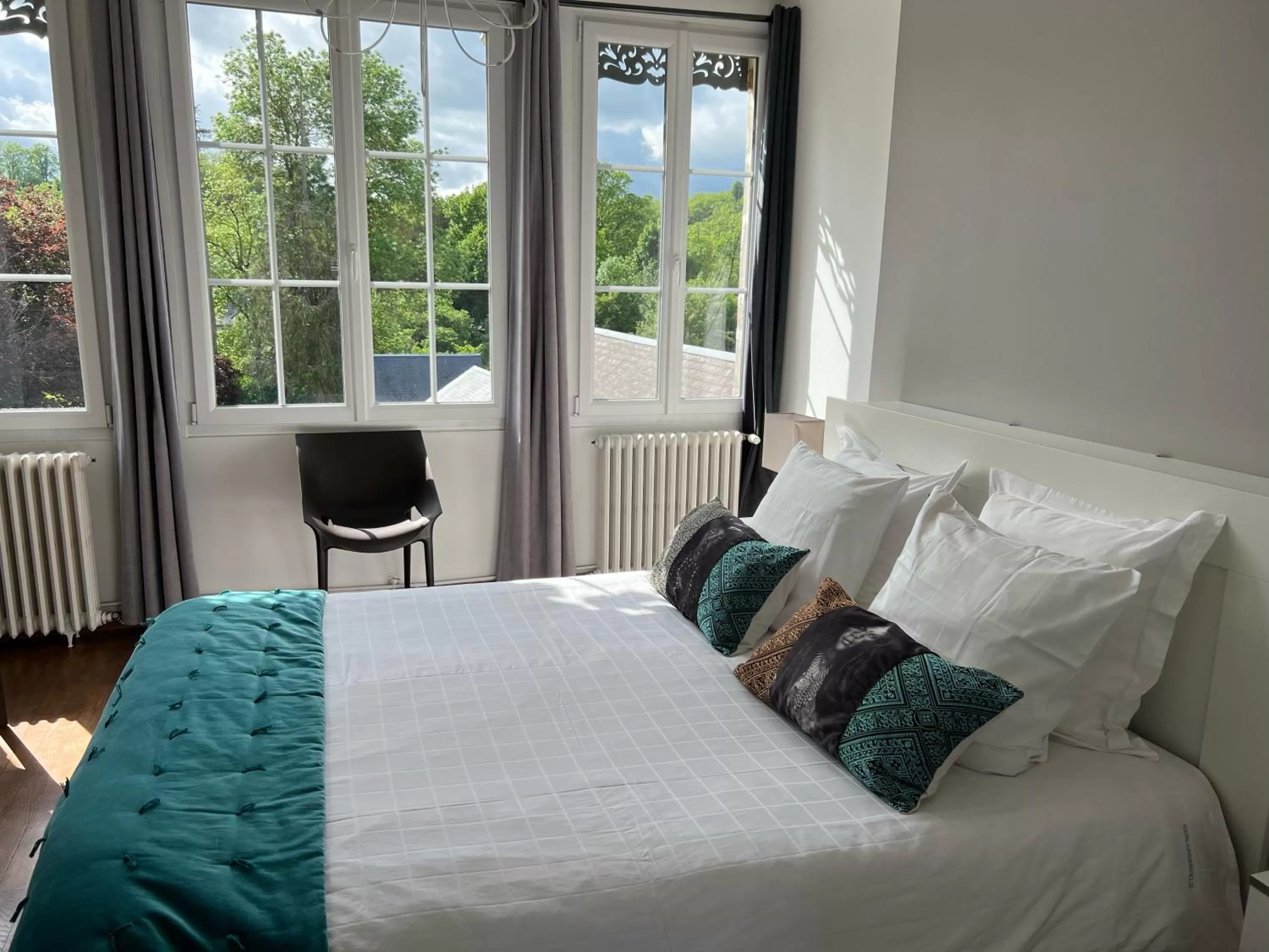 Bed in Chambres d'hôtes & Spa Les Perce Neige