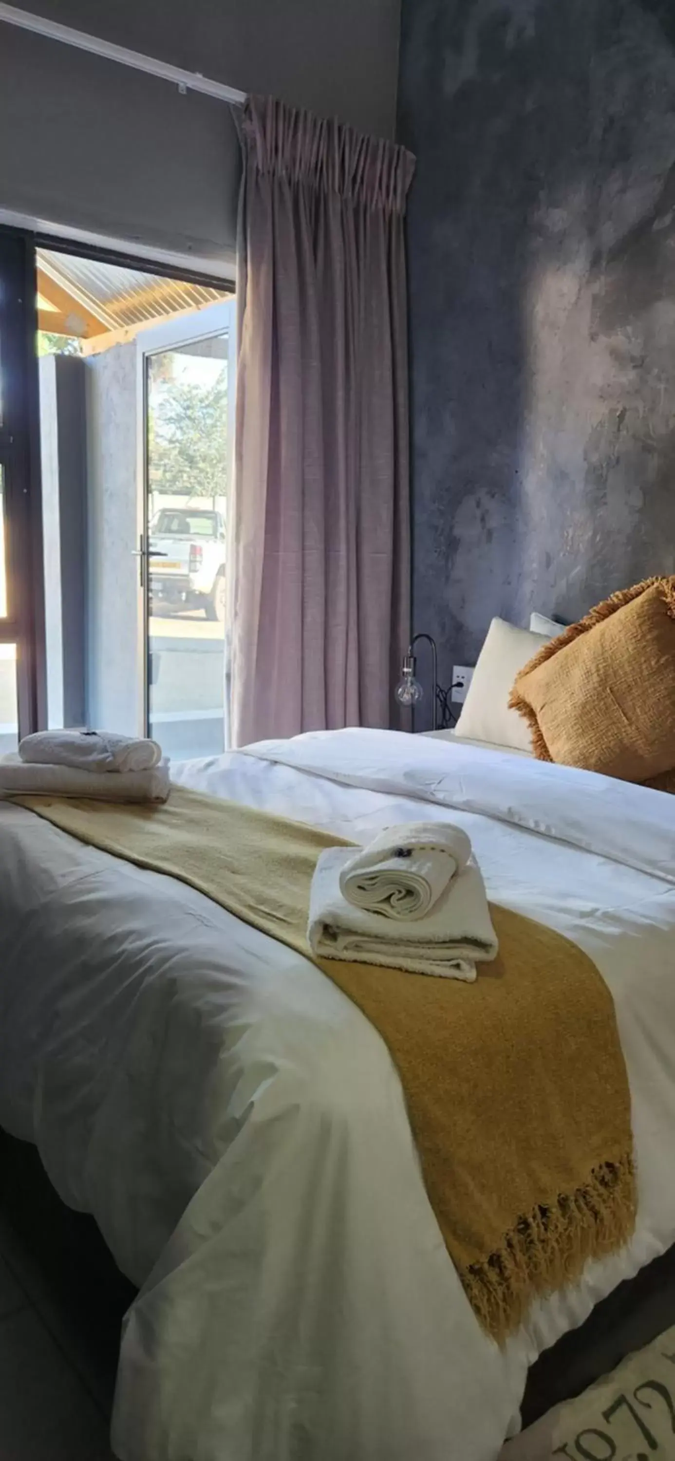 Deluxe Room - single occupancy in Livingwaters Self-Catering Accommodation Deluxe Room - single occupancy in Livingwaters Self-Catering Accommodation