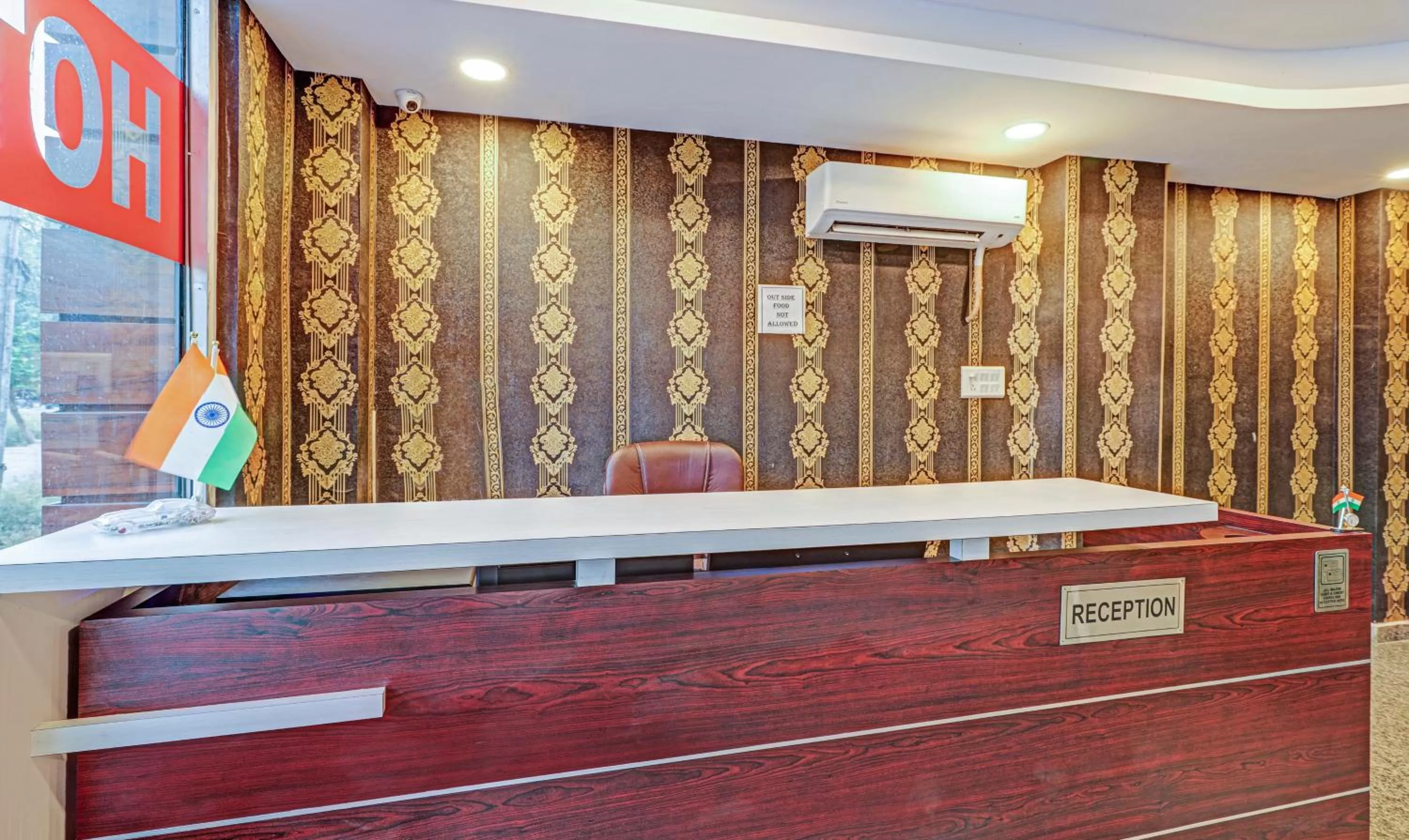 Lobby or reception in Treebo Silver Stallion