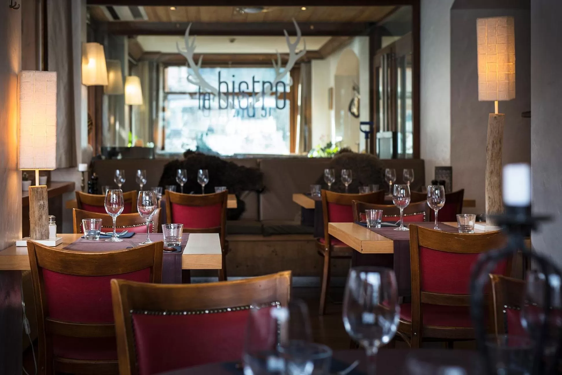 Restaurant/places to eat in Hotel Christiania