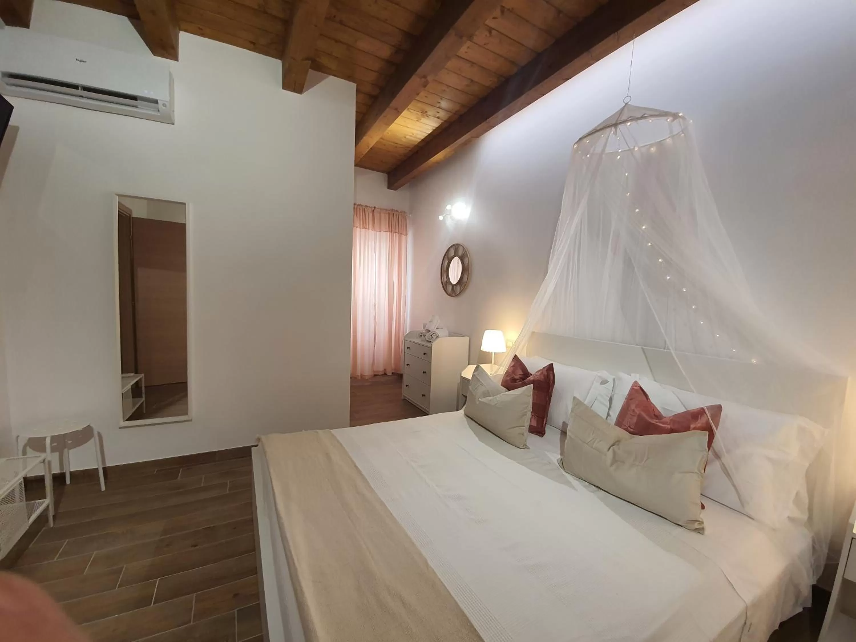 Bed in Casa Ludo - Fondi Vertice Rooms