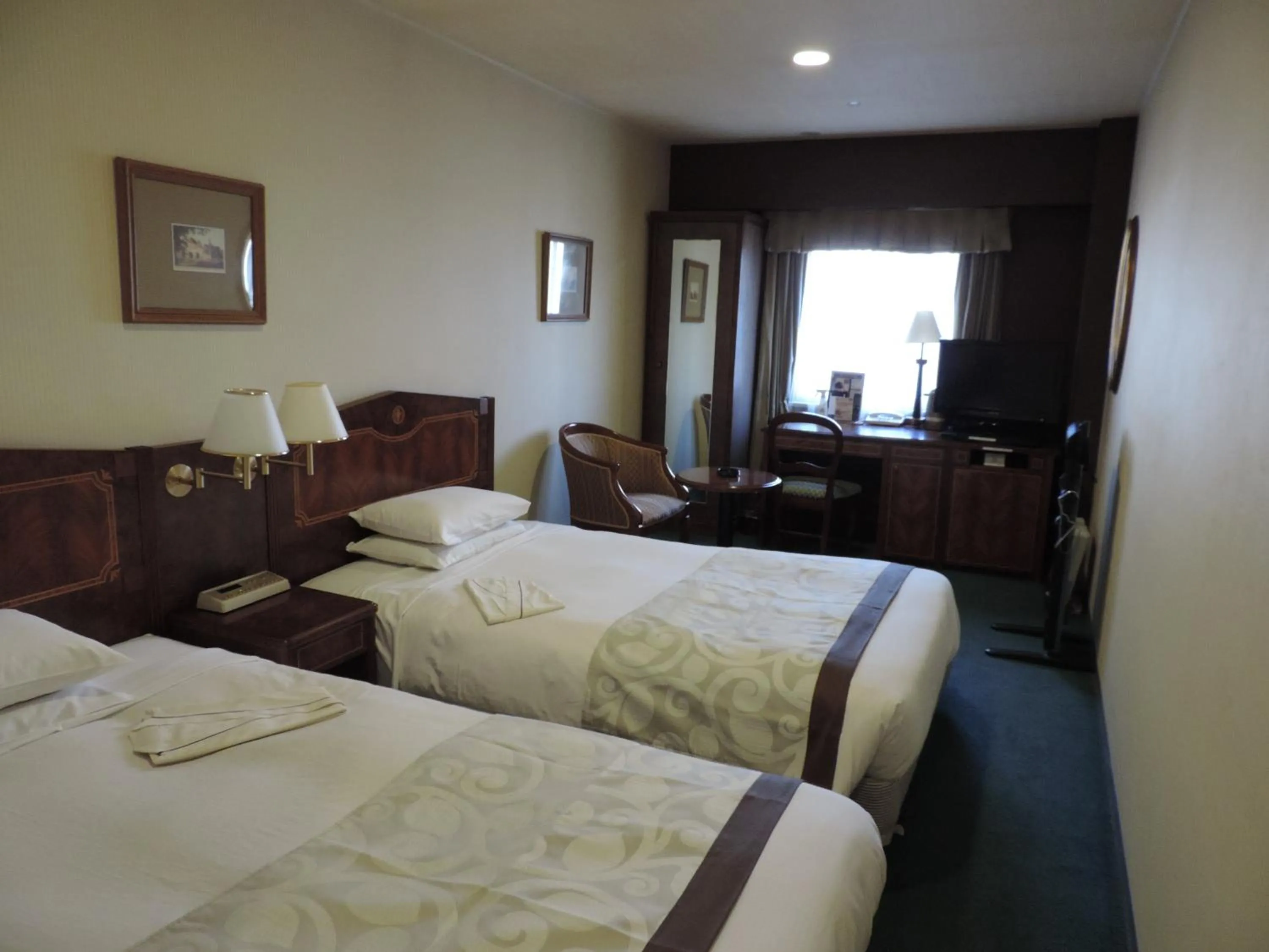 Photo of the whole room, Bed in Hotel Grand Terrace Sendai Kokubun-cho