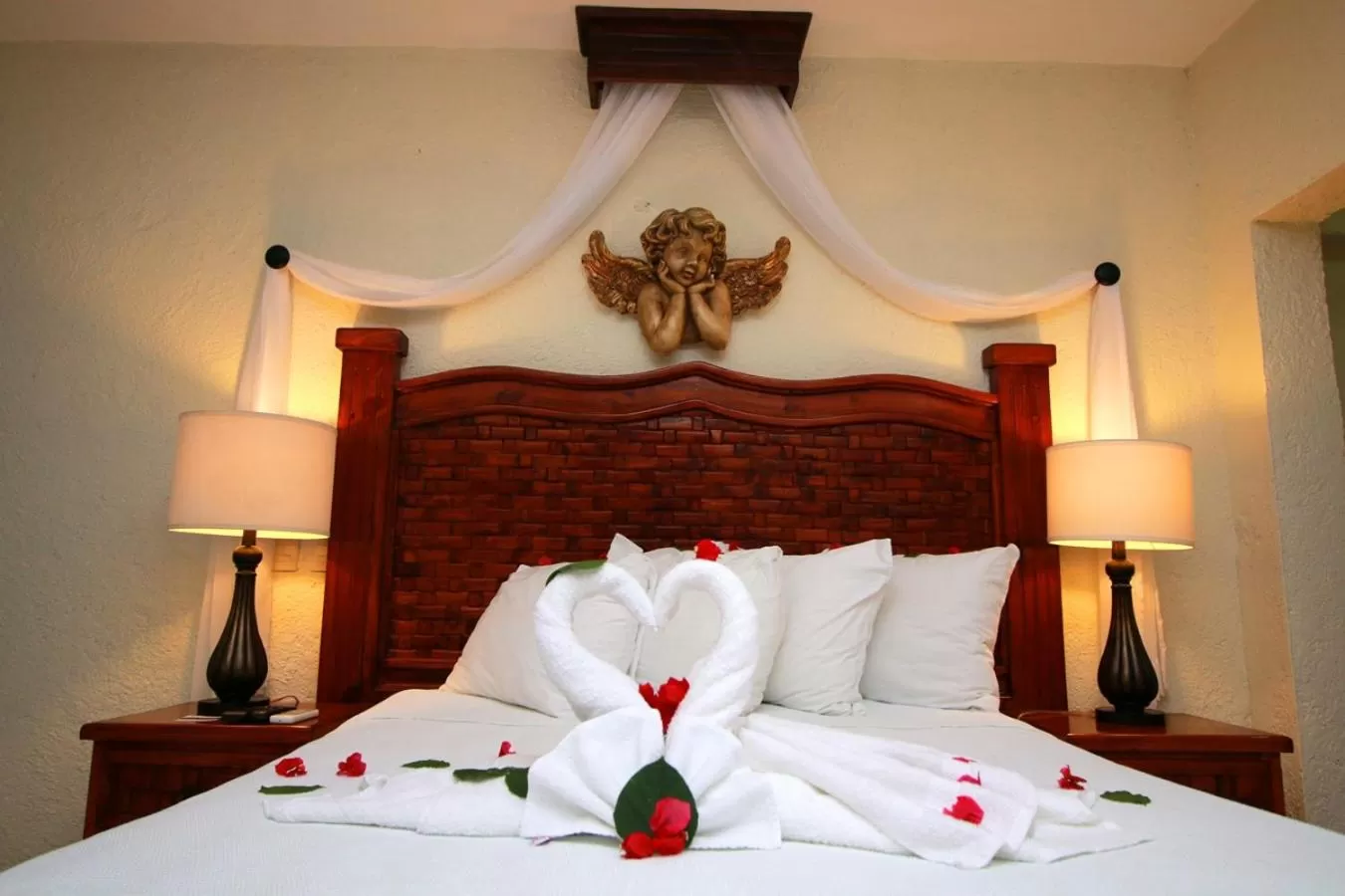 Decorative detail, Bed in Casa Tia Micha