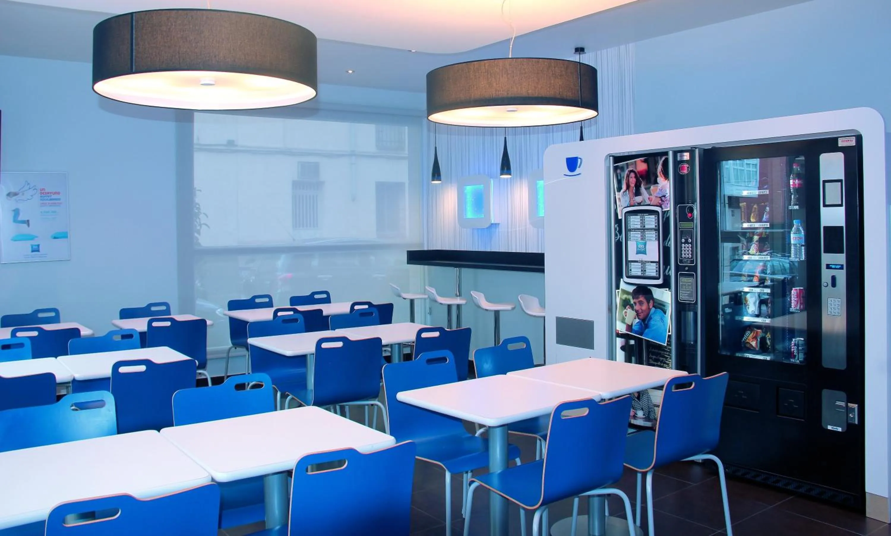 Restaurant/places to eat in Ibis Budget Madrid Centro Las Ventas