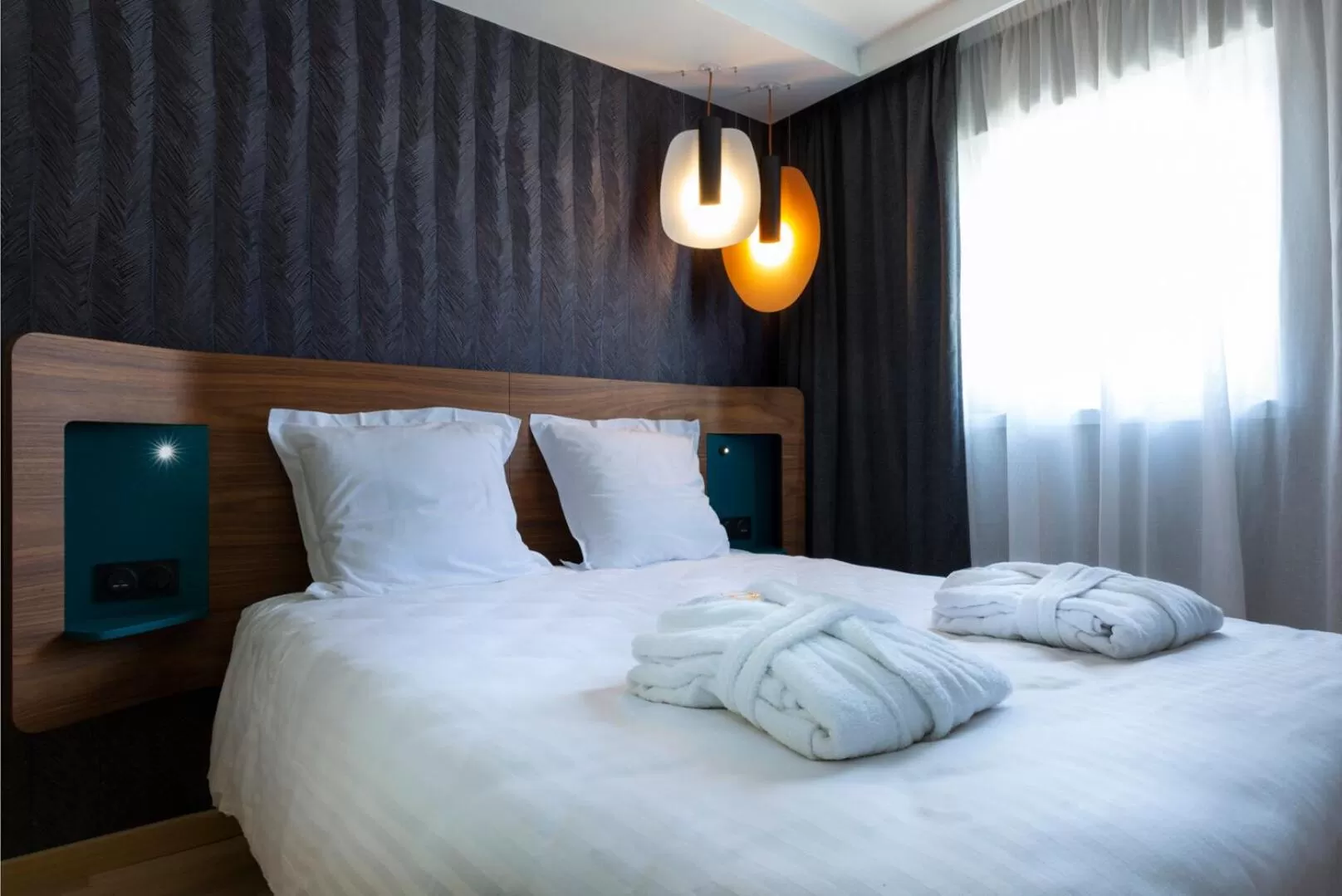 Bed in Oceania Paris Porte De Versailles