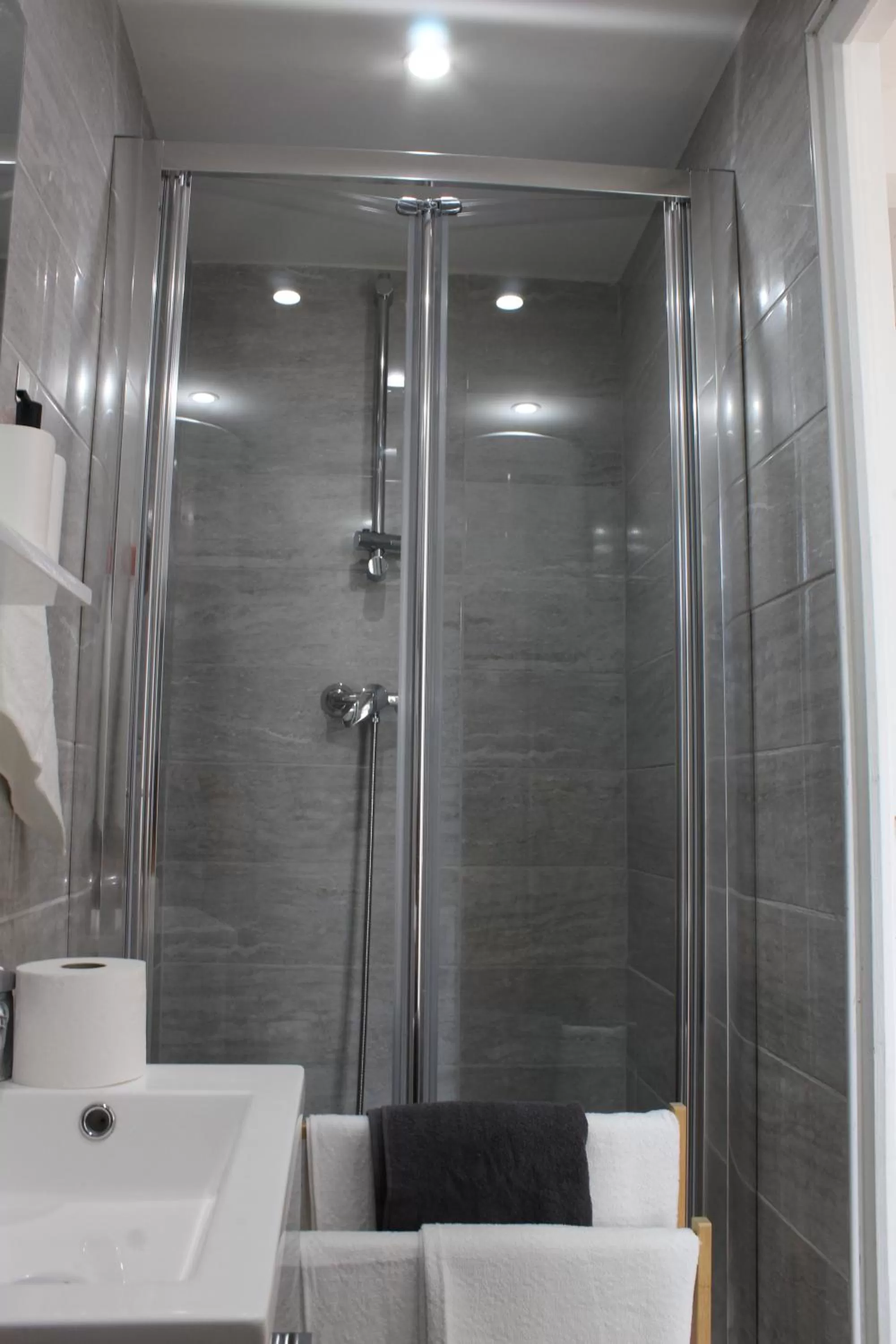 Bathroom in AU BOL D'AIR