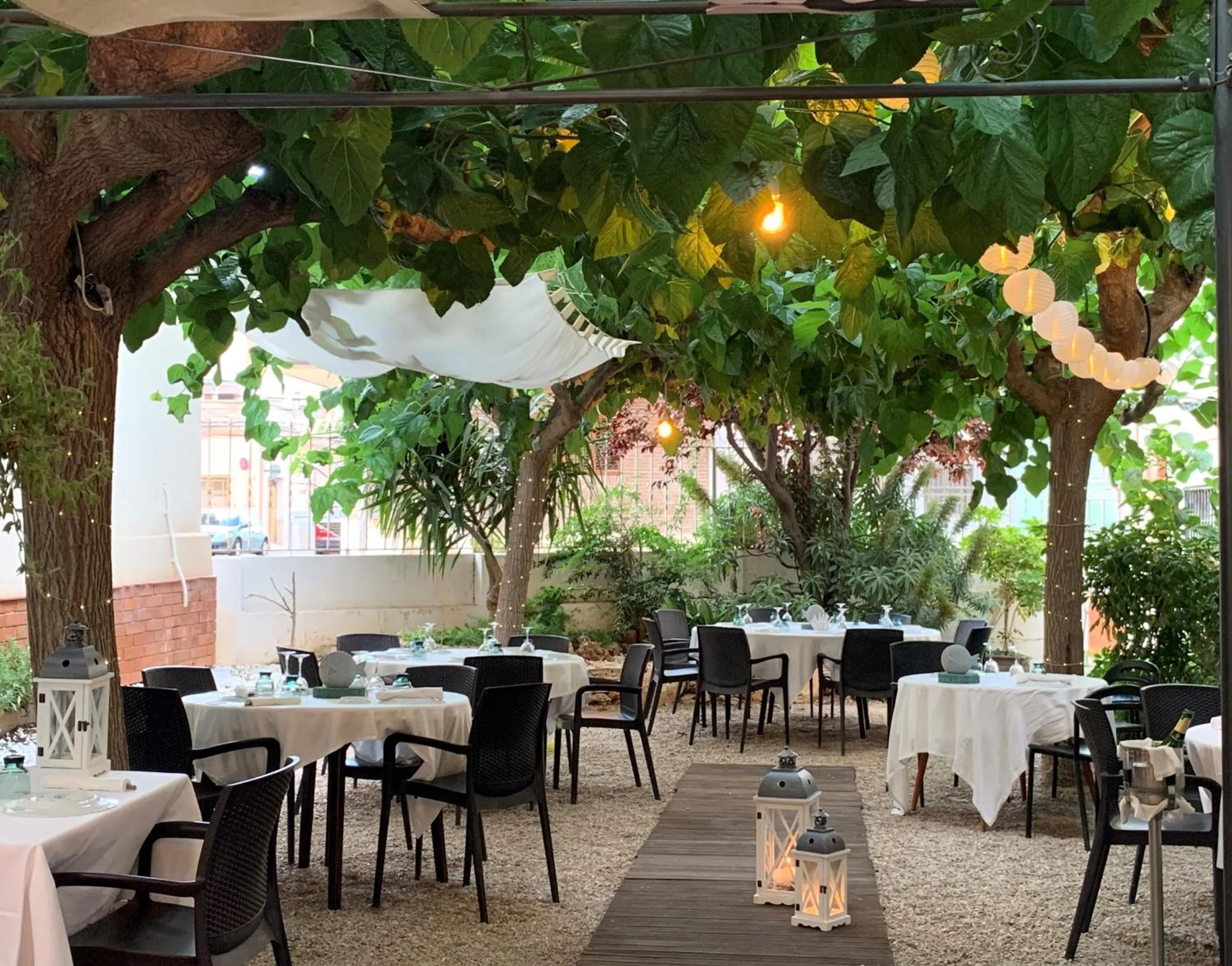 Hotel Restaurant Llansola