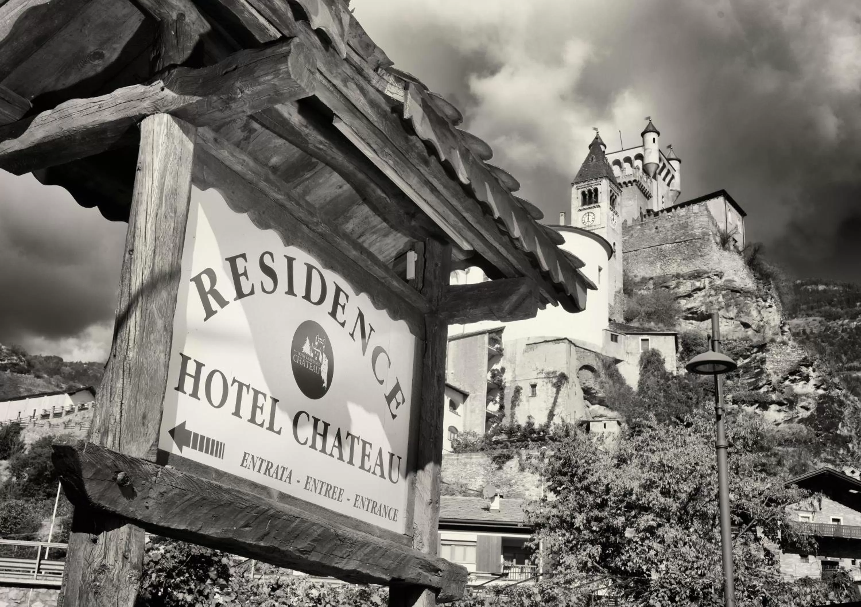 Property logo or sign in Hotel Residence Chateau