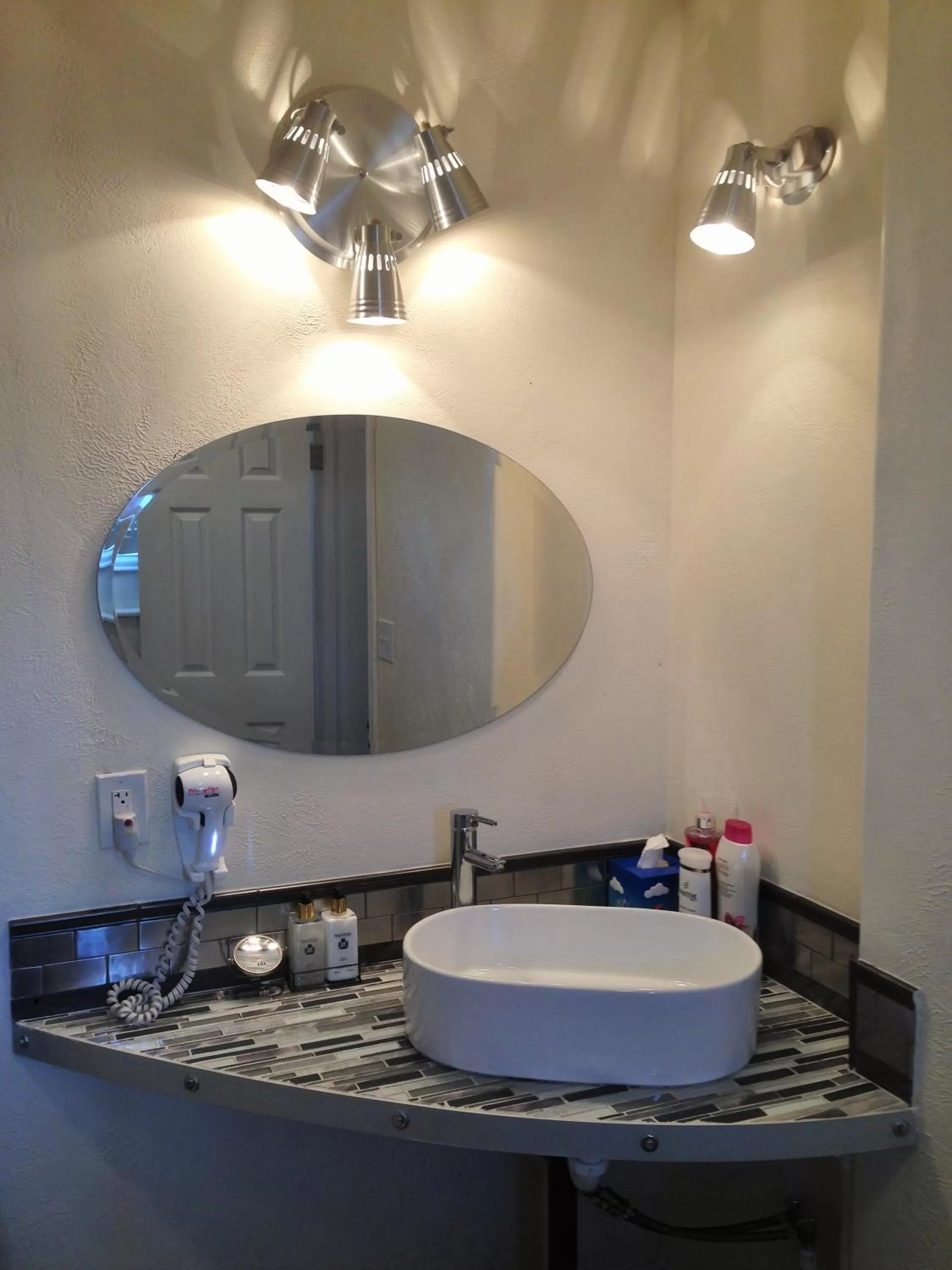 Bathroom in Capri Beach Hotel