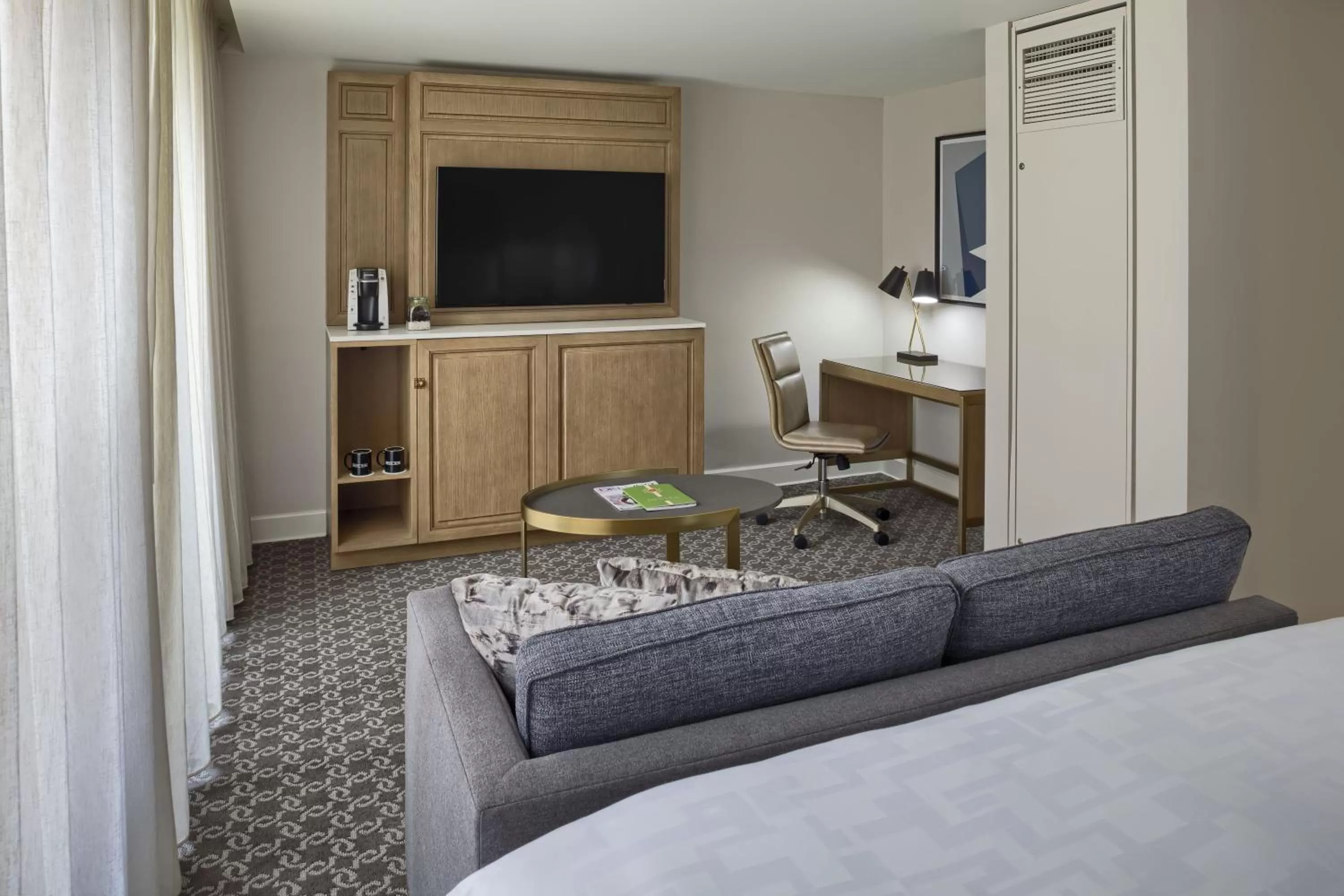 TV and multimedia, Bed in Hotel Teatro