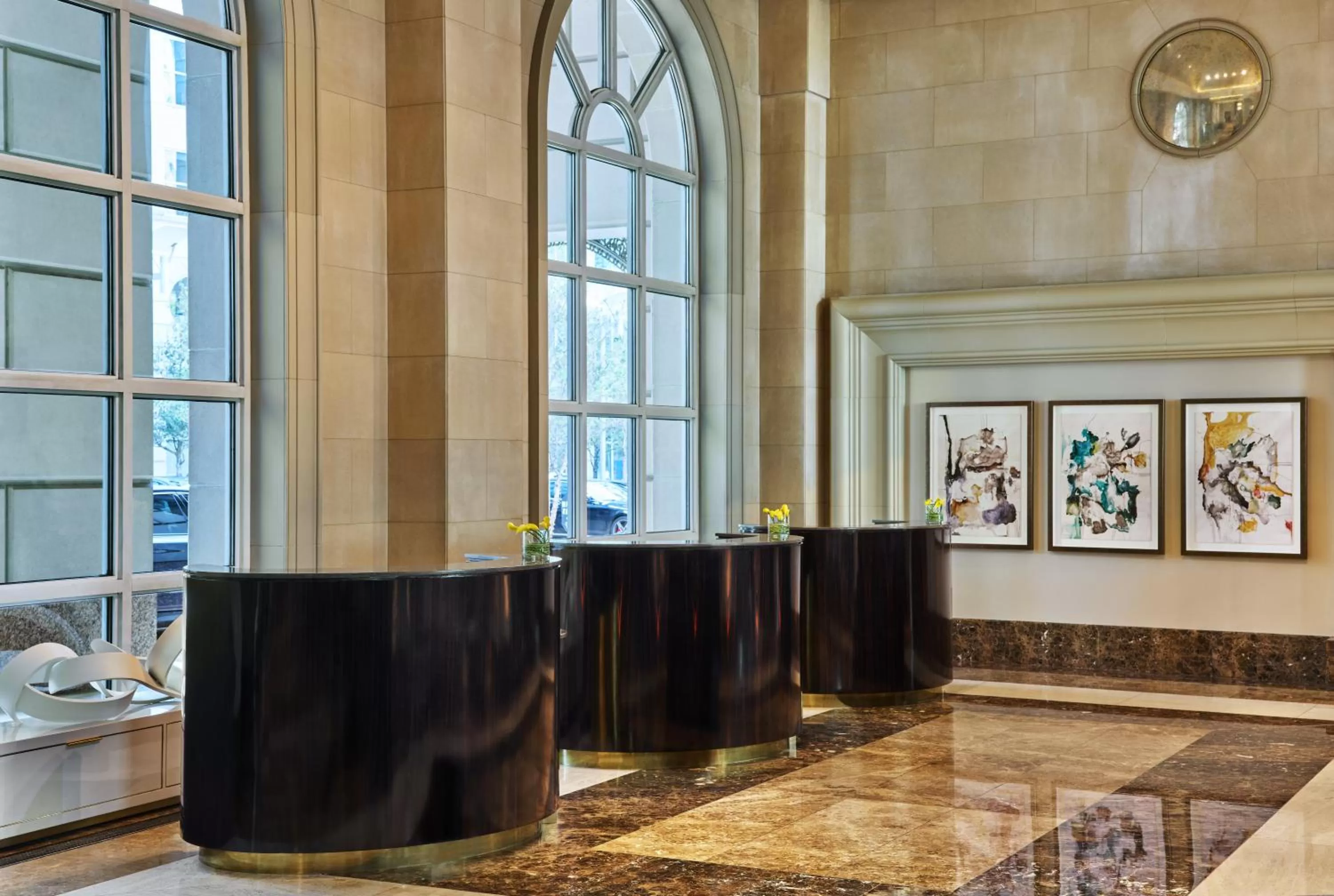 Lobby or reception in Hotel Crescent Court