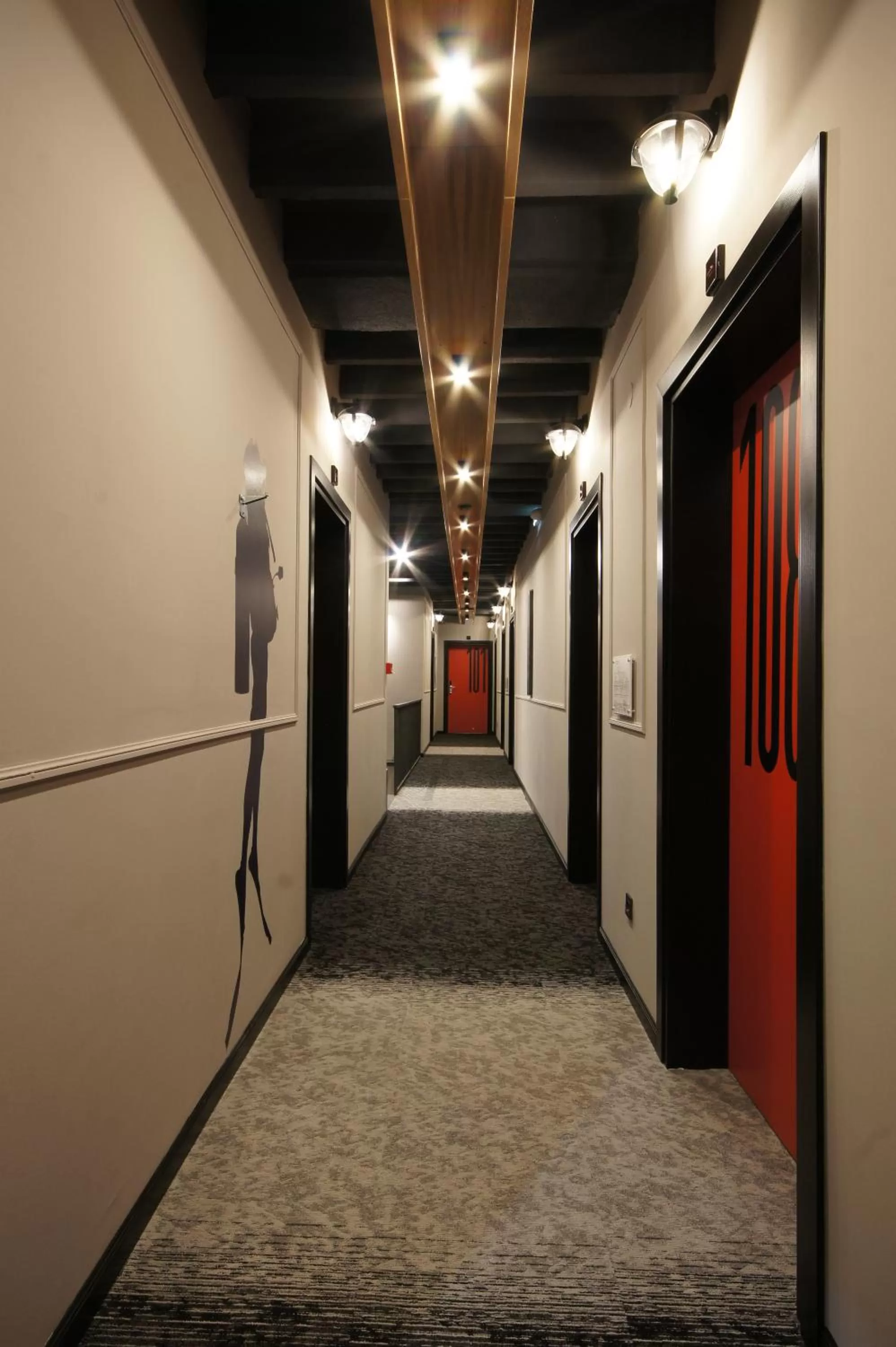 Property building in Hotel London B&B