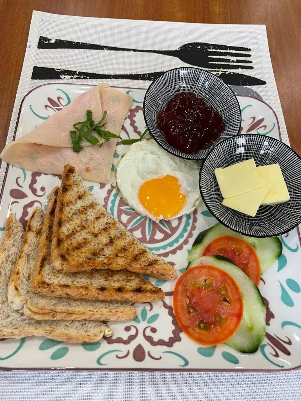 Restaurant/places to eat in The Golden Pine Hotel