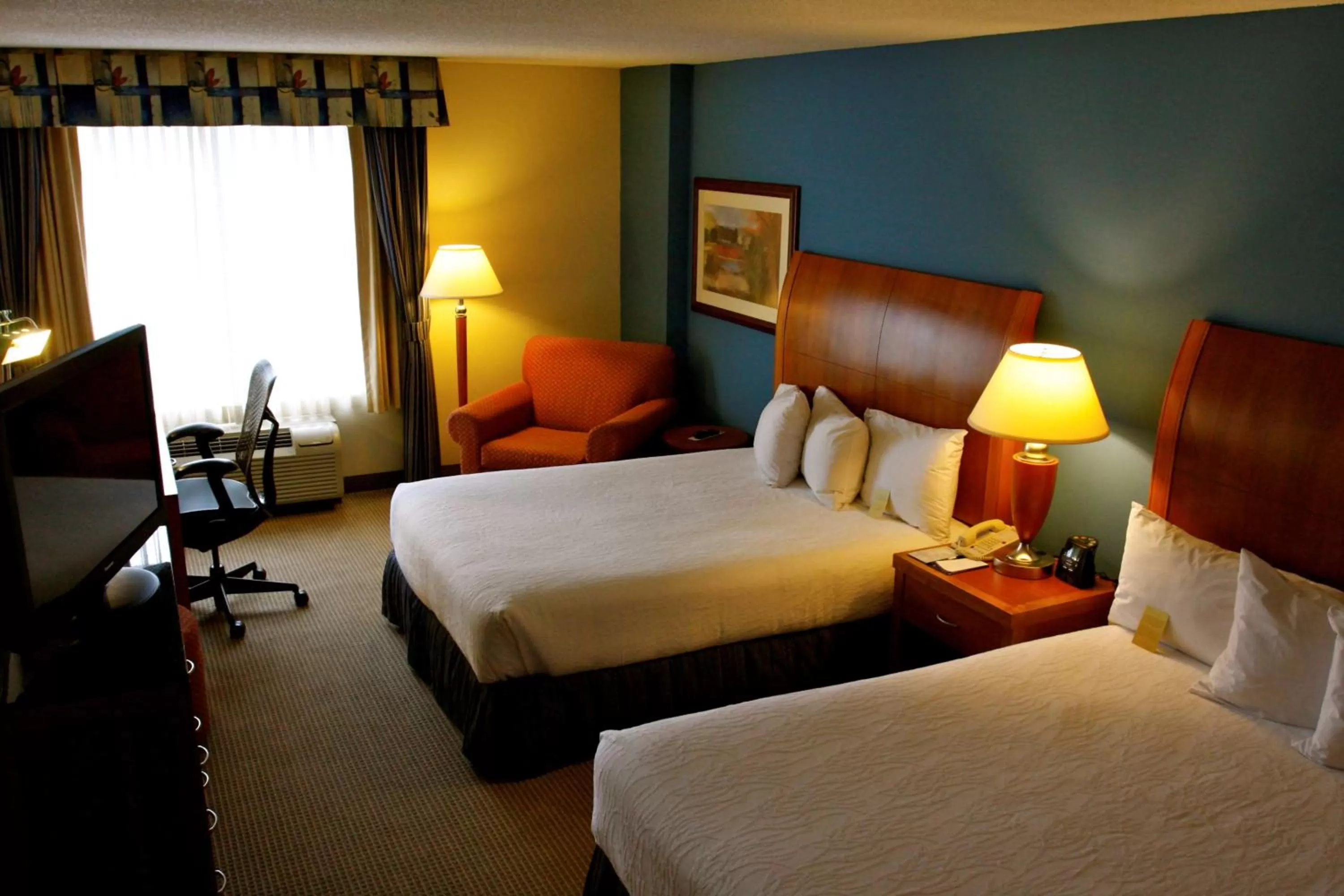 Premium Queen Room with Two Queen Beds in Hilton Garden Inn Albany