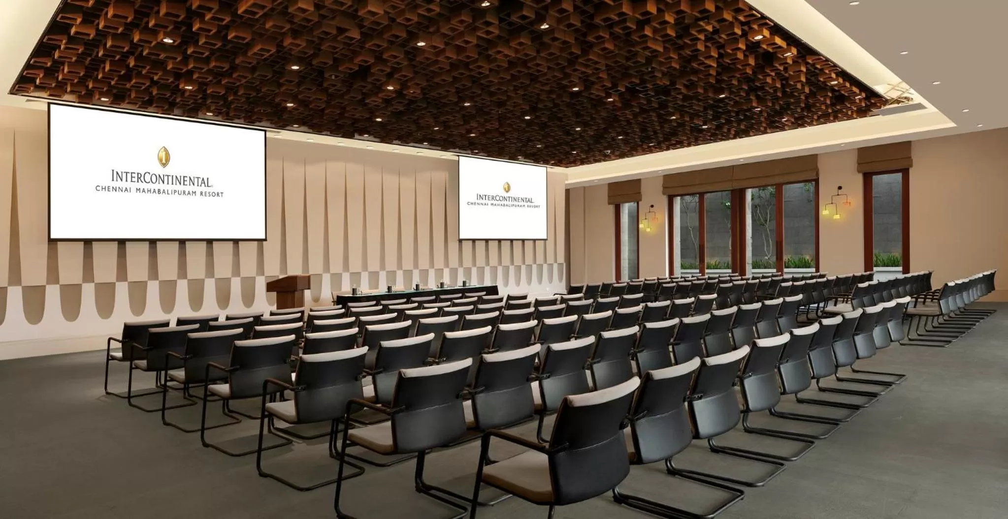 Meeting/conference room in InterContinental Chennai Mahabalipuram Resort by IHG