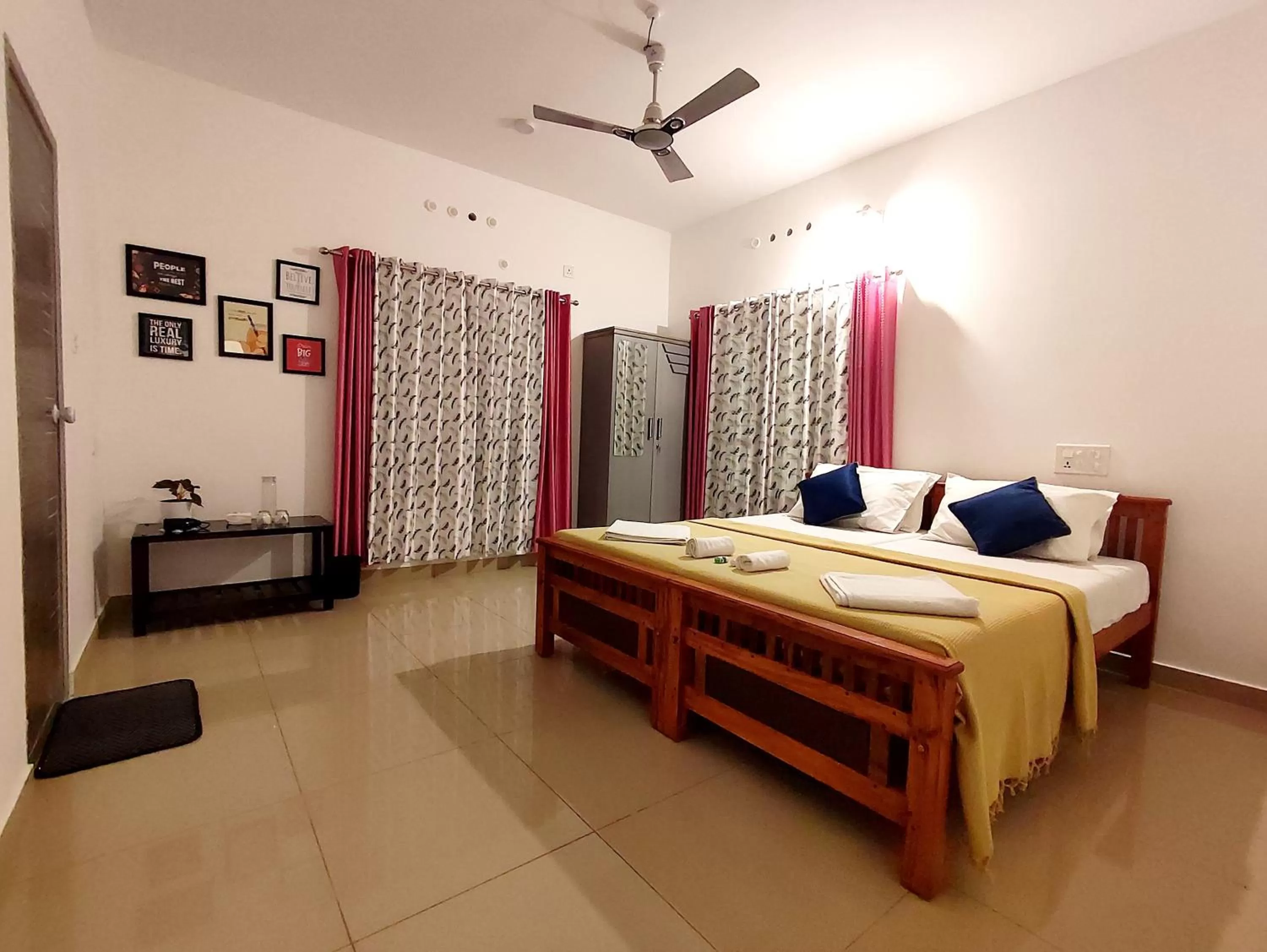 Bed in Happy Buddha S4