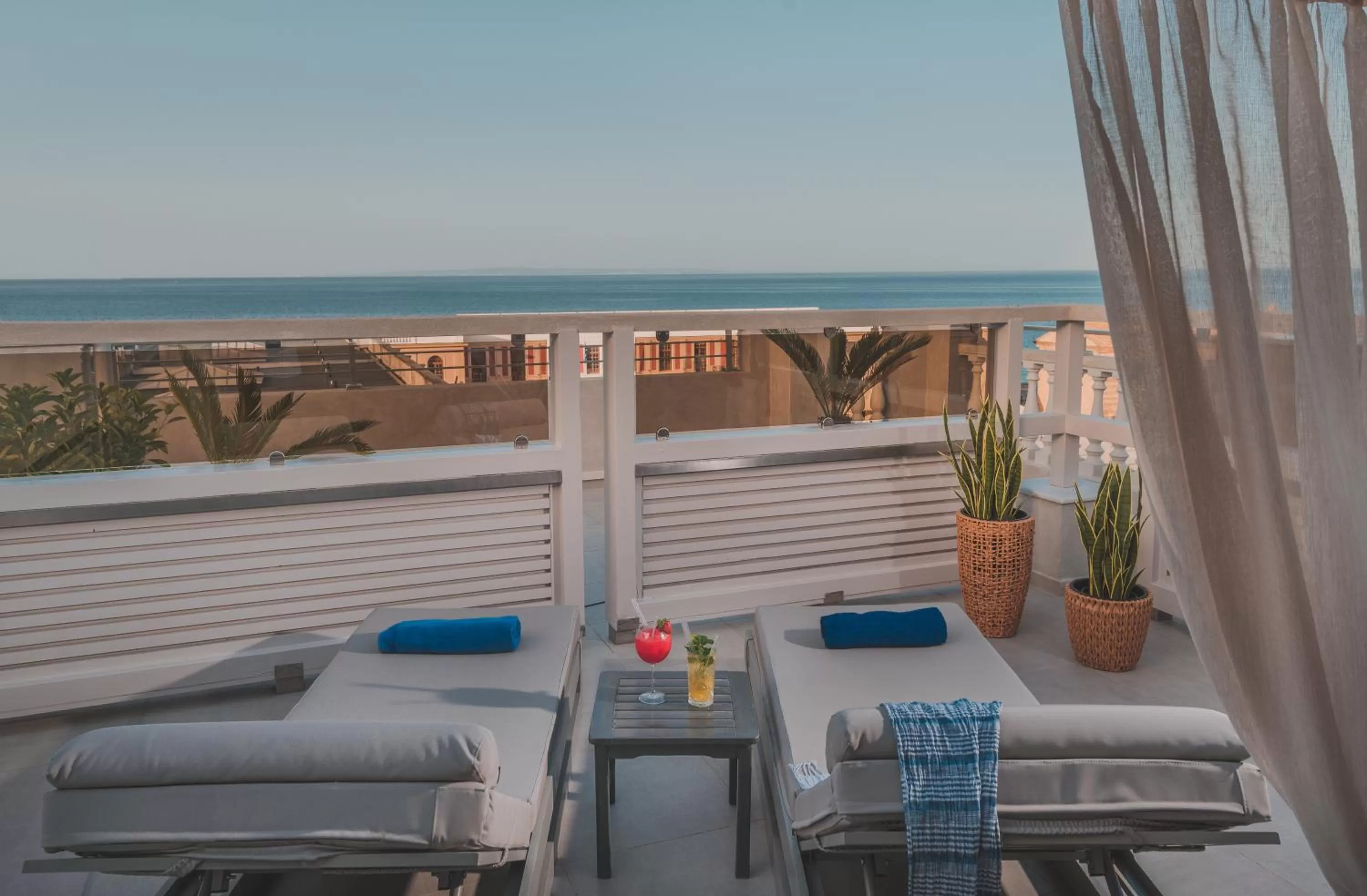 Balcony/Terrace in Phoenix Hotel