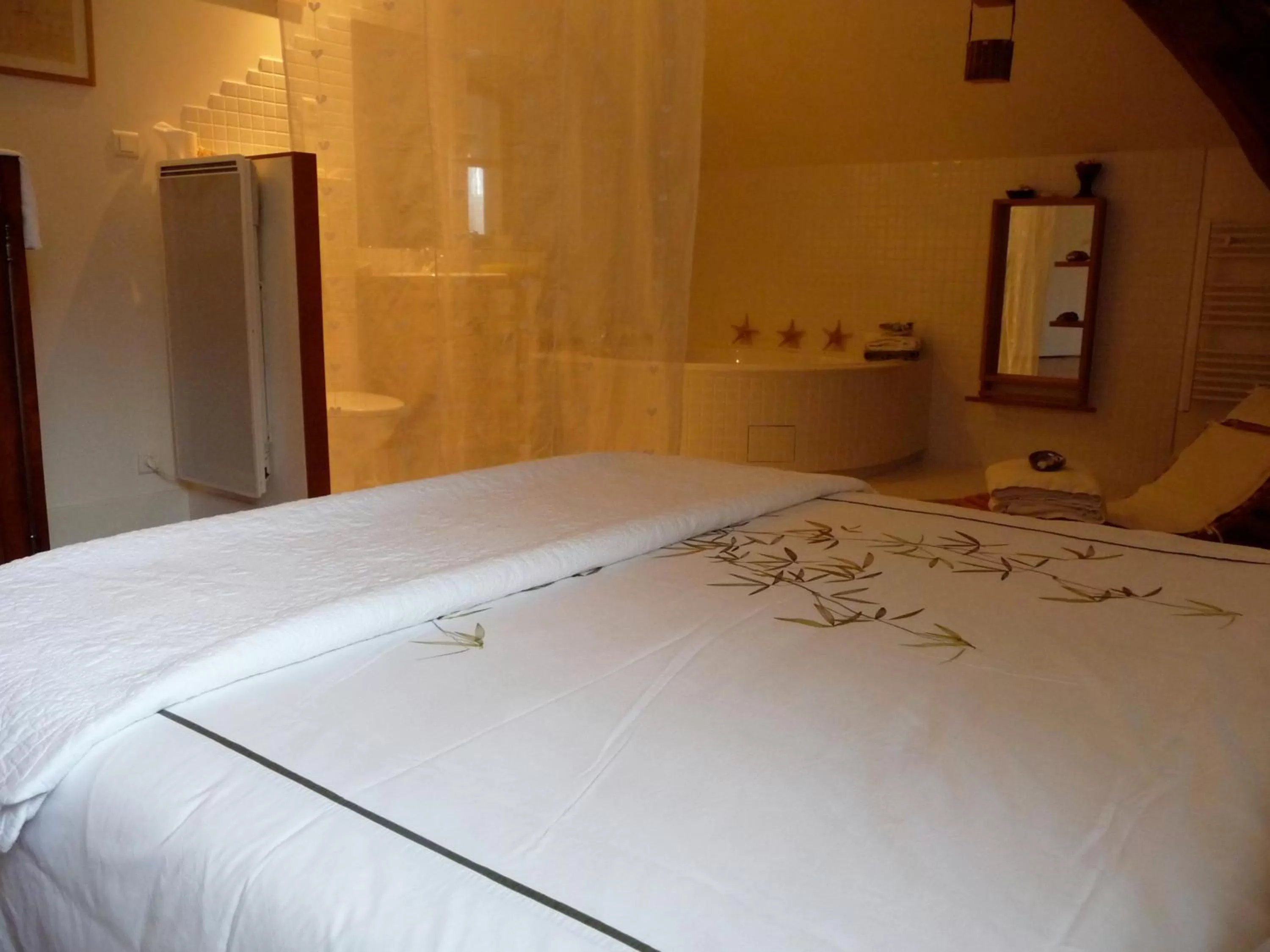 Photo of the whole room in La Grande Maison