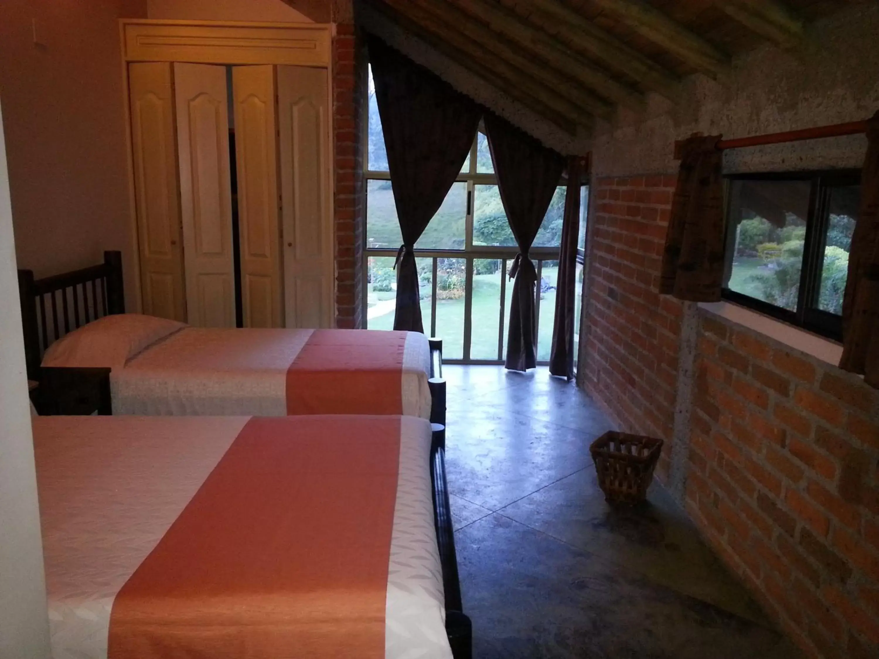 Quadruple Room with Balcony in Matisses Hotel & Spa Quadruple Room with Balcony in Matisses Hotel & Spa