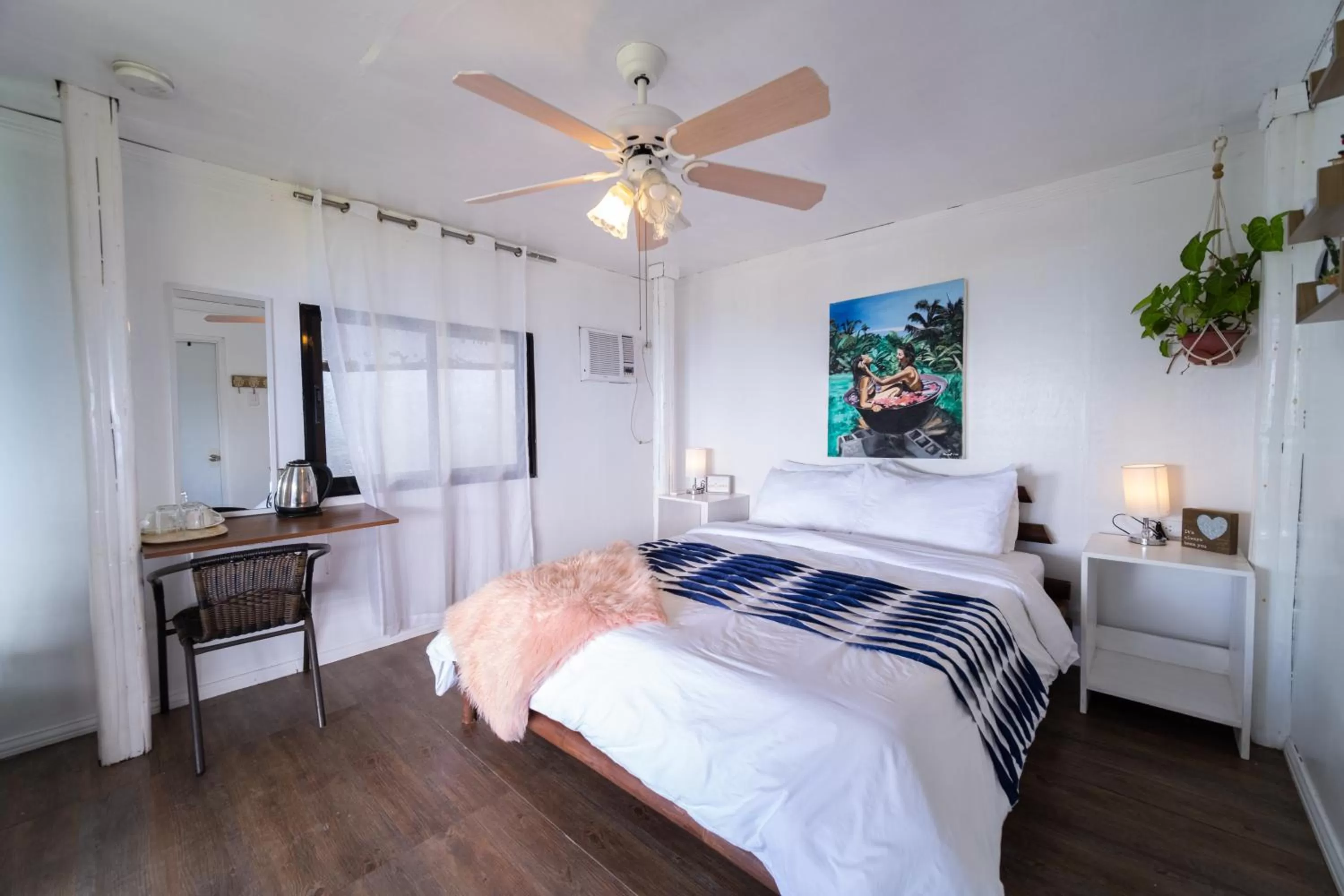 Bed in Bintana sa Paraiso Binunsaran