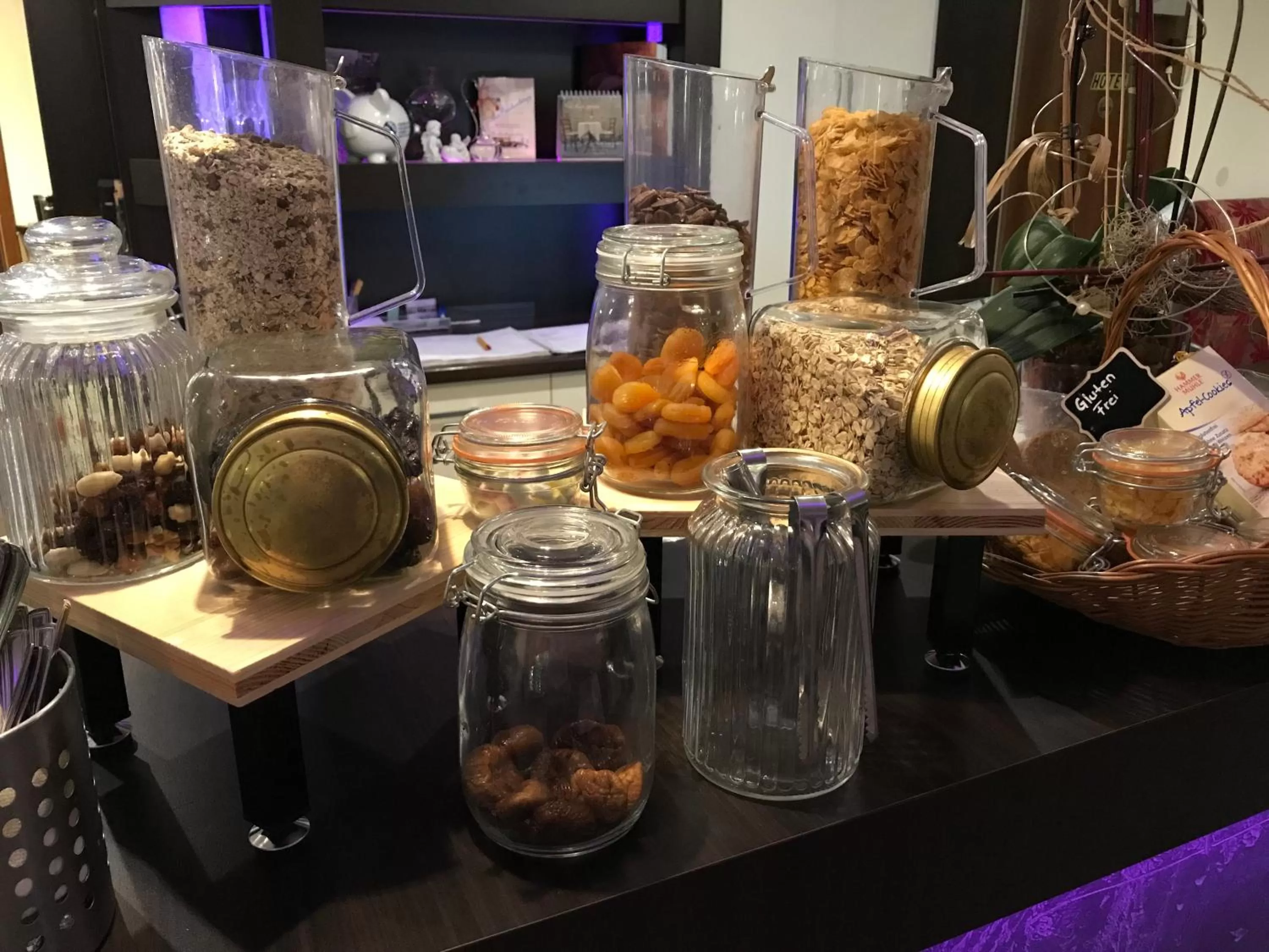 Continental breakfast in Boutique Hotel Goldene Henne