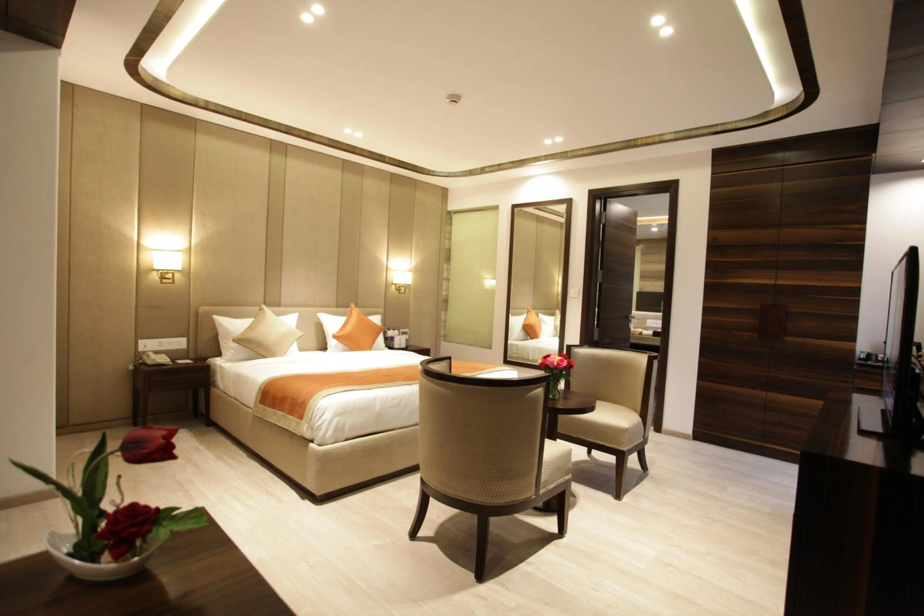 Photo of the whole room, Bed in Kaisons Inn (Near Apollo Hospital)