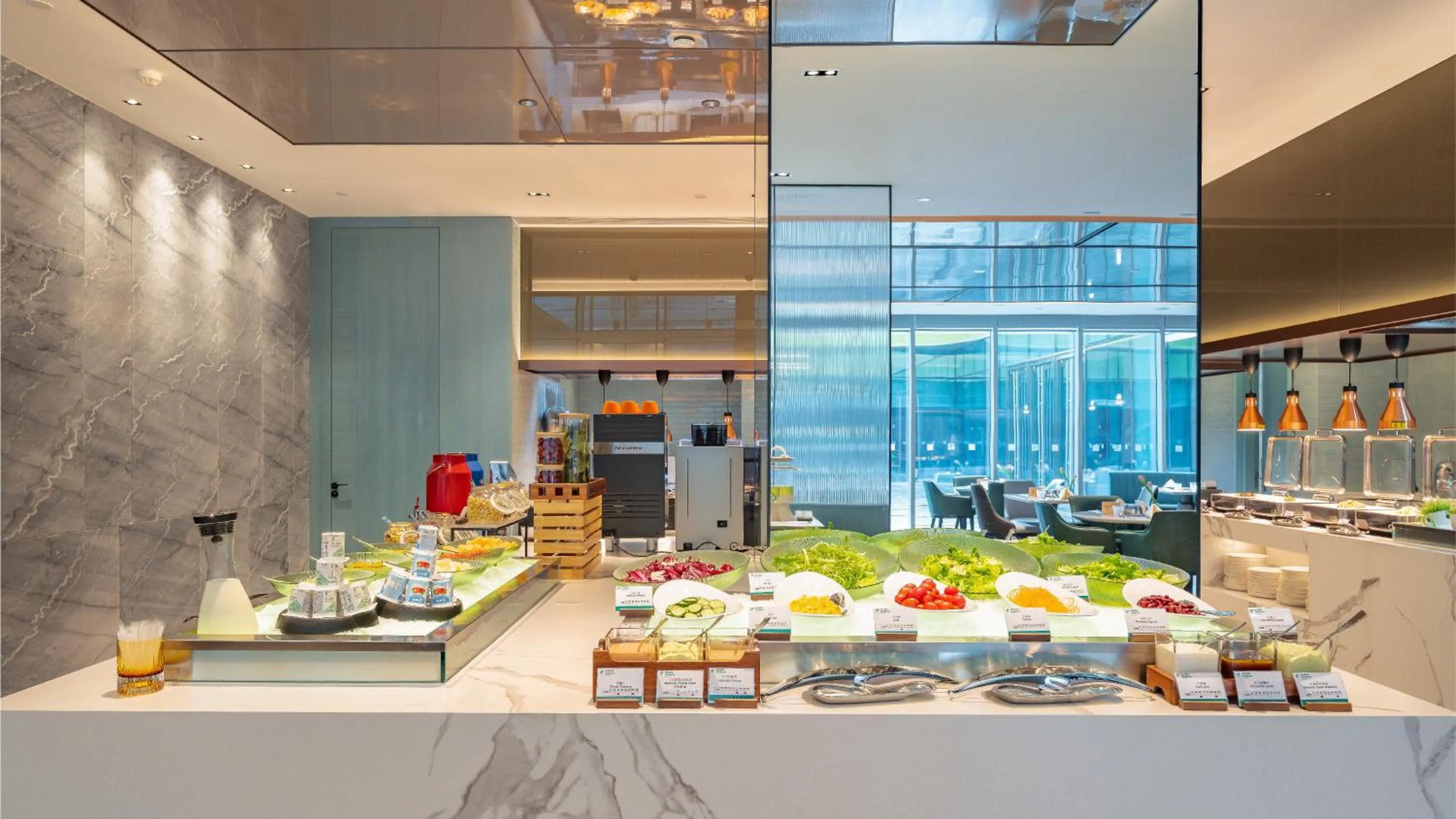 Breakfast in Holiday Inn Changchun Oriental Plaza by IHG