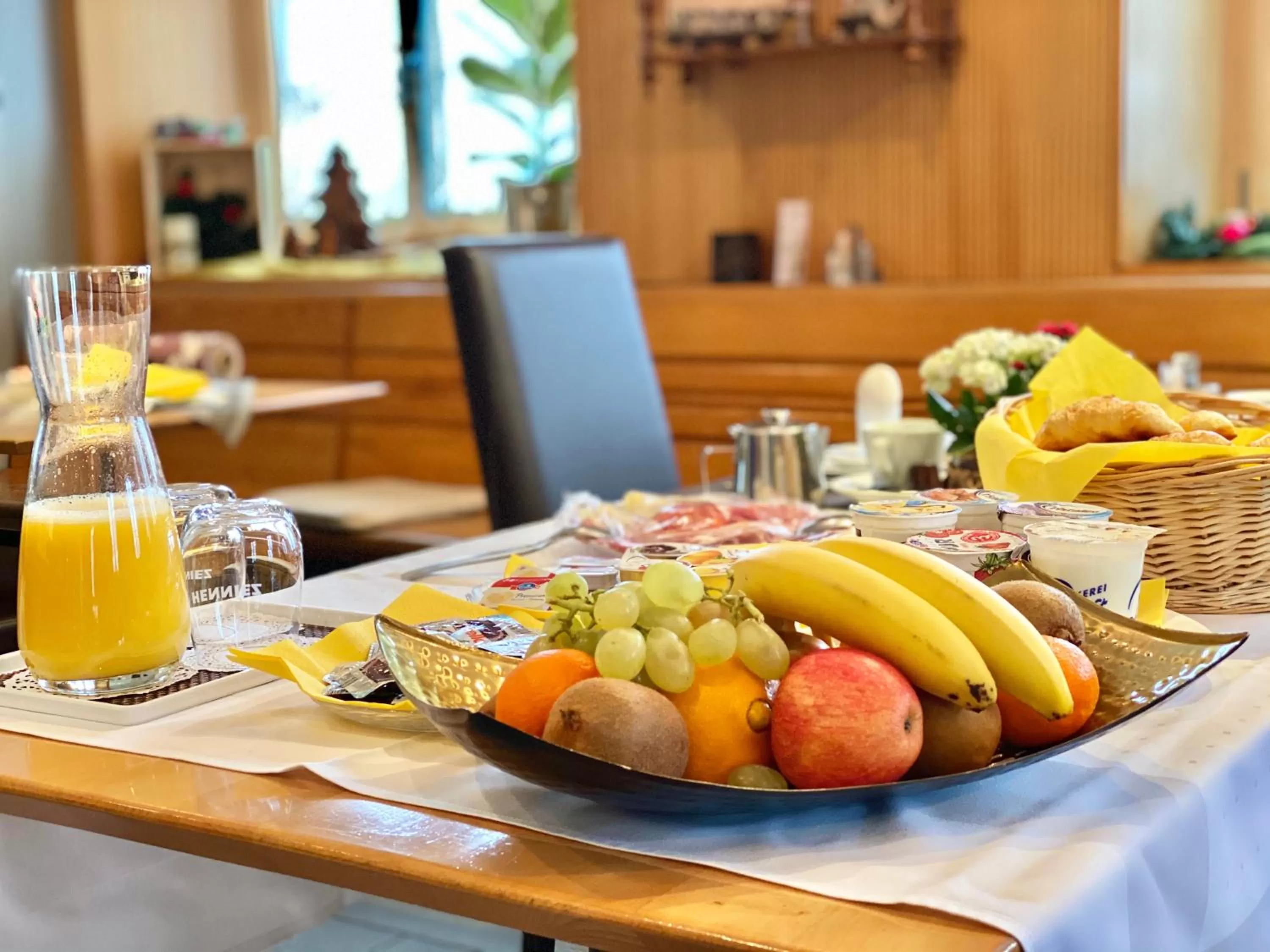Breakfast in Hotel Hirschen Hinwil