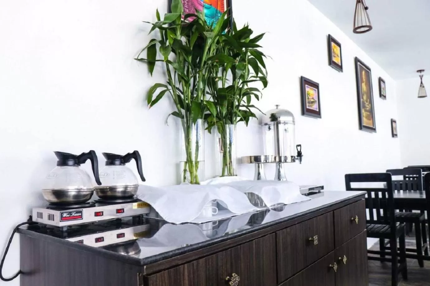 Restaurant/places to eat, Kitchen/Kitchenette in Good Time Boutique Hotel