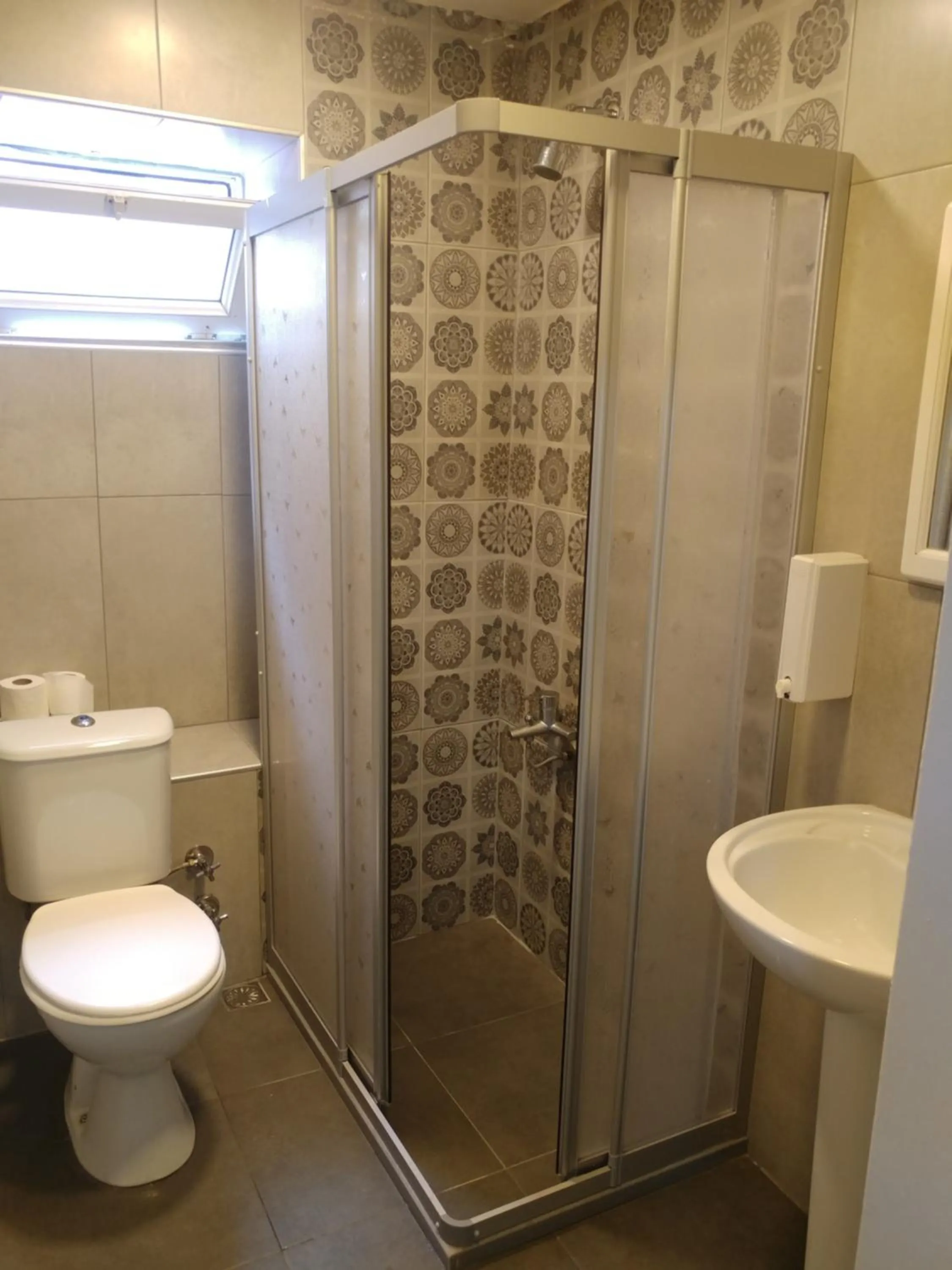 Bathroom in Antique Hostel