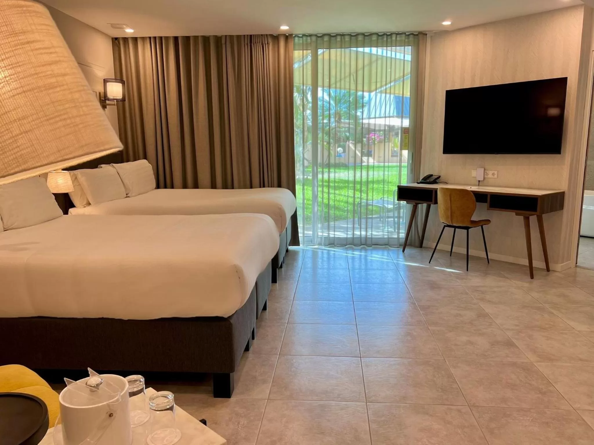 Bed in Curacao Avila Beach Hotel