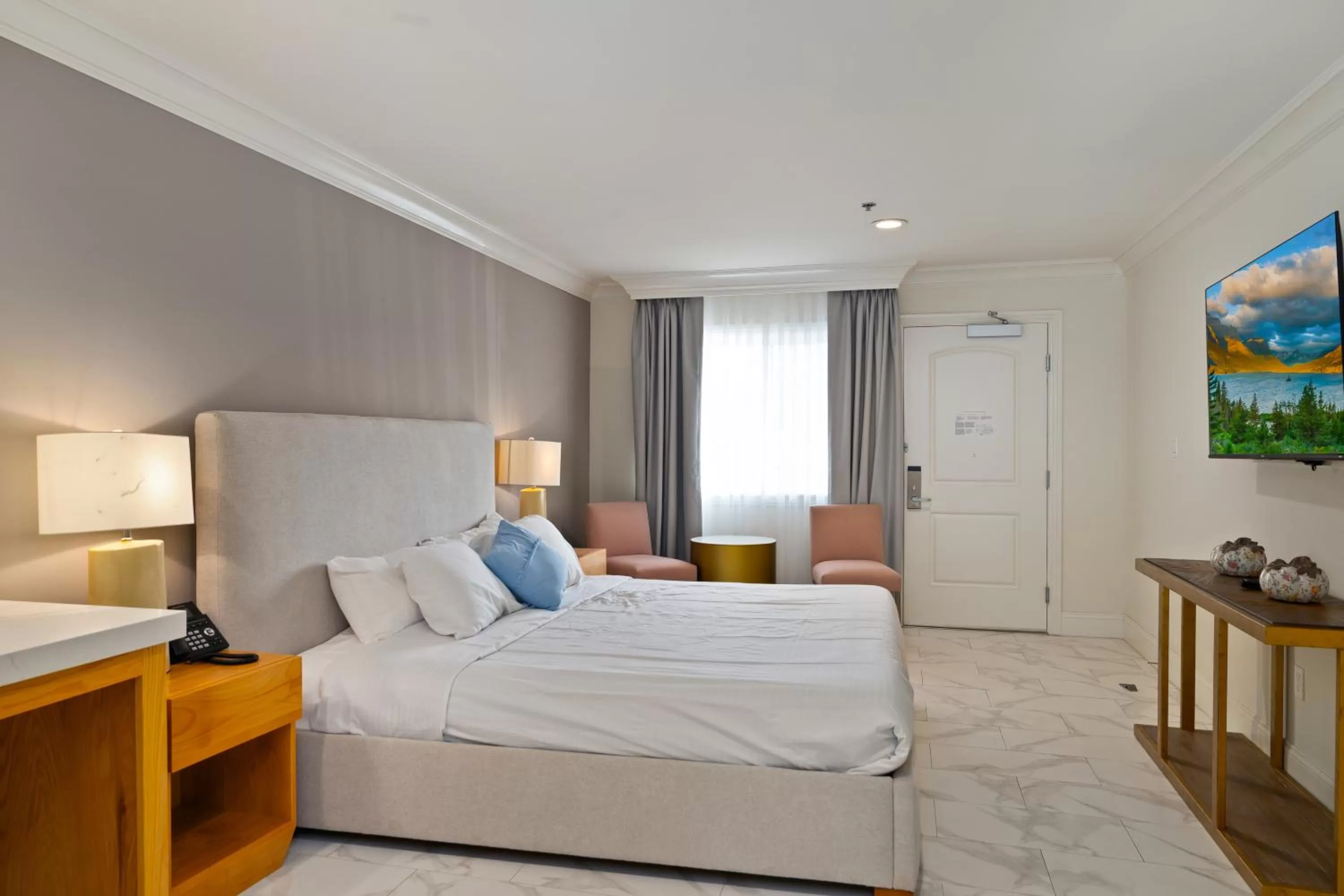 Bed in Hotel Huntington