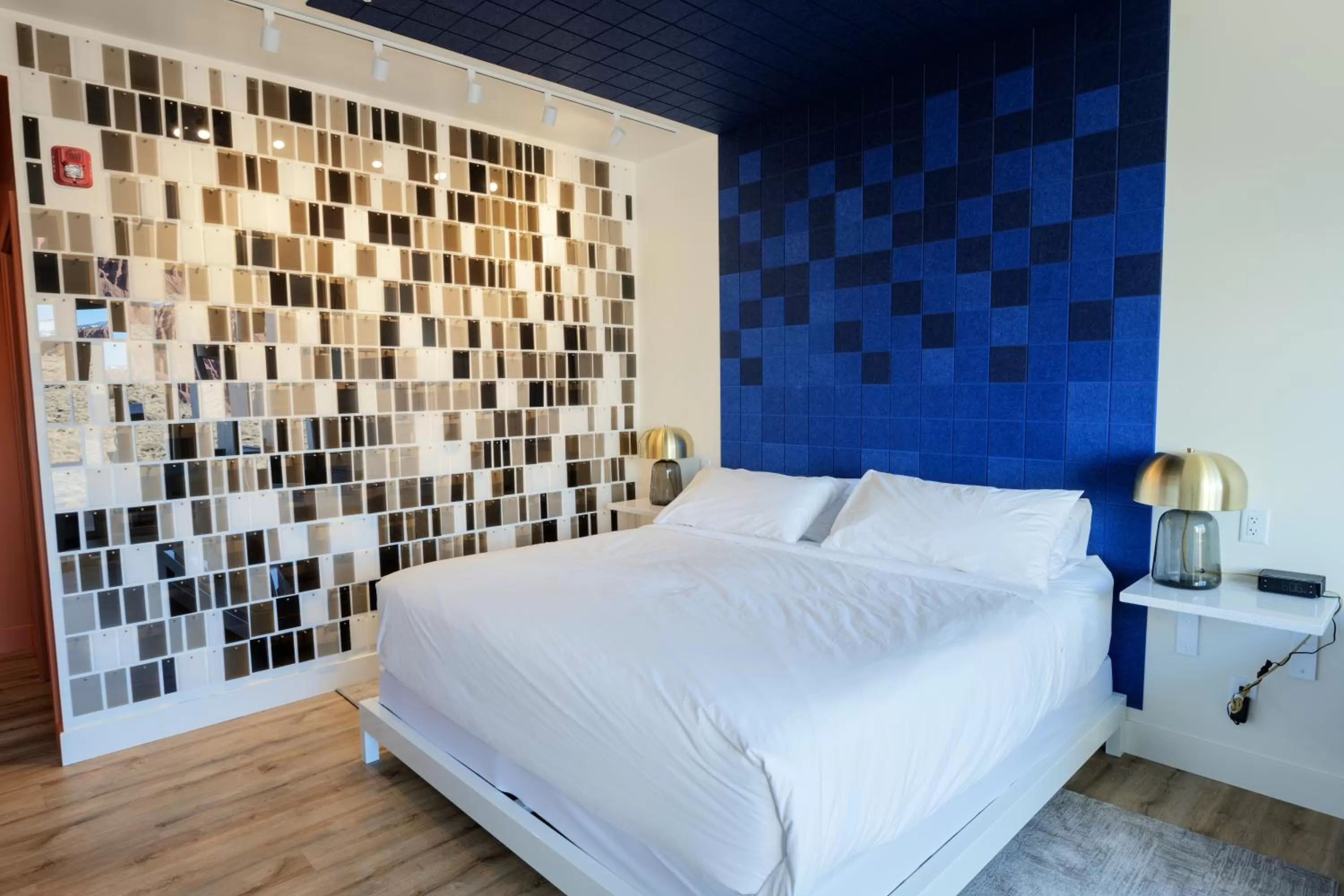 Decorative detail, Bed in Skyview Hotel