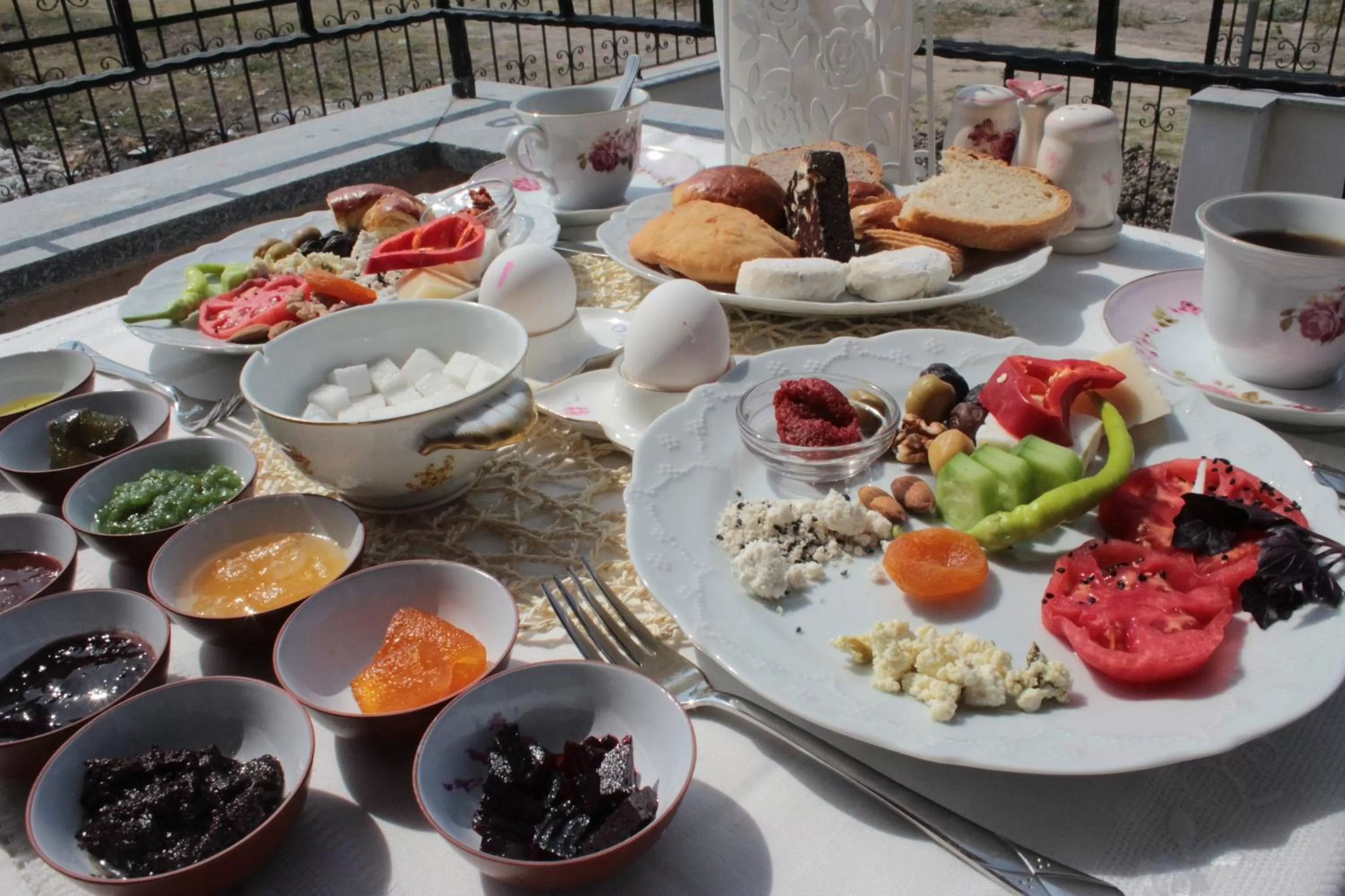 Food and drinks in Ede Apart Otel