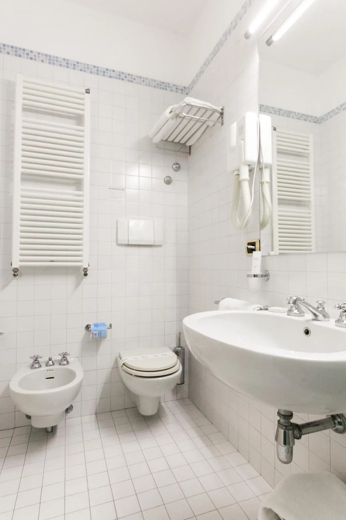 Bathroom in Hotel Ambassador