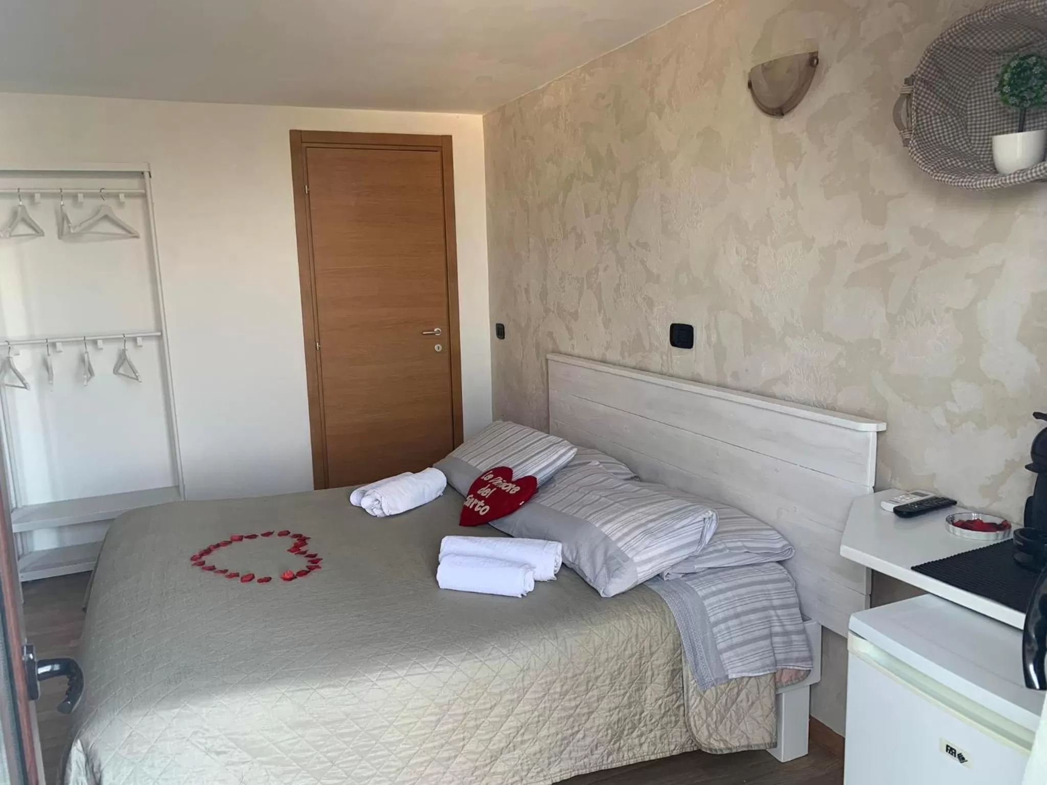 Bed in Le Dimore Del Sarto Polignano a mare