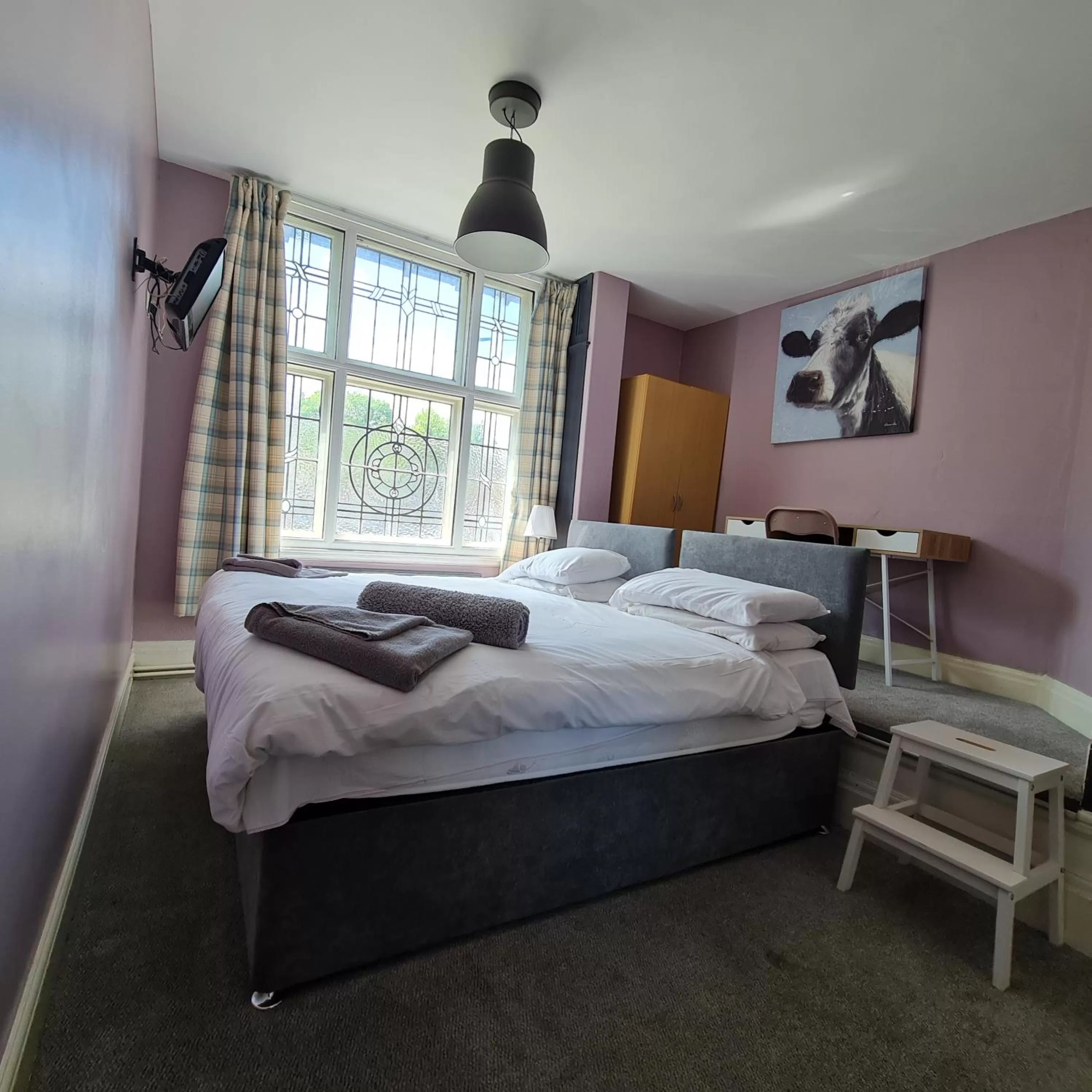 Bed in Mad O'Rourkes Pie Factory