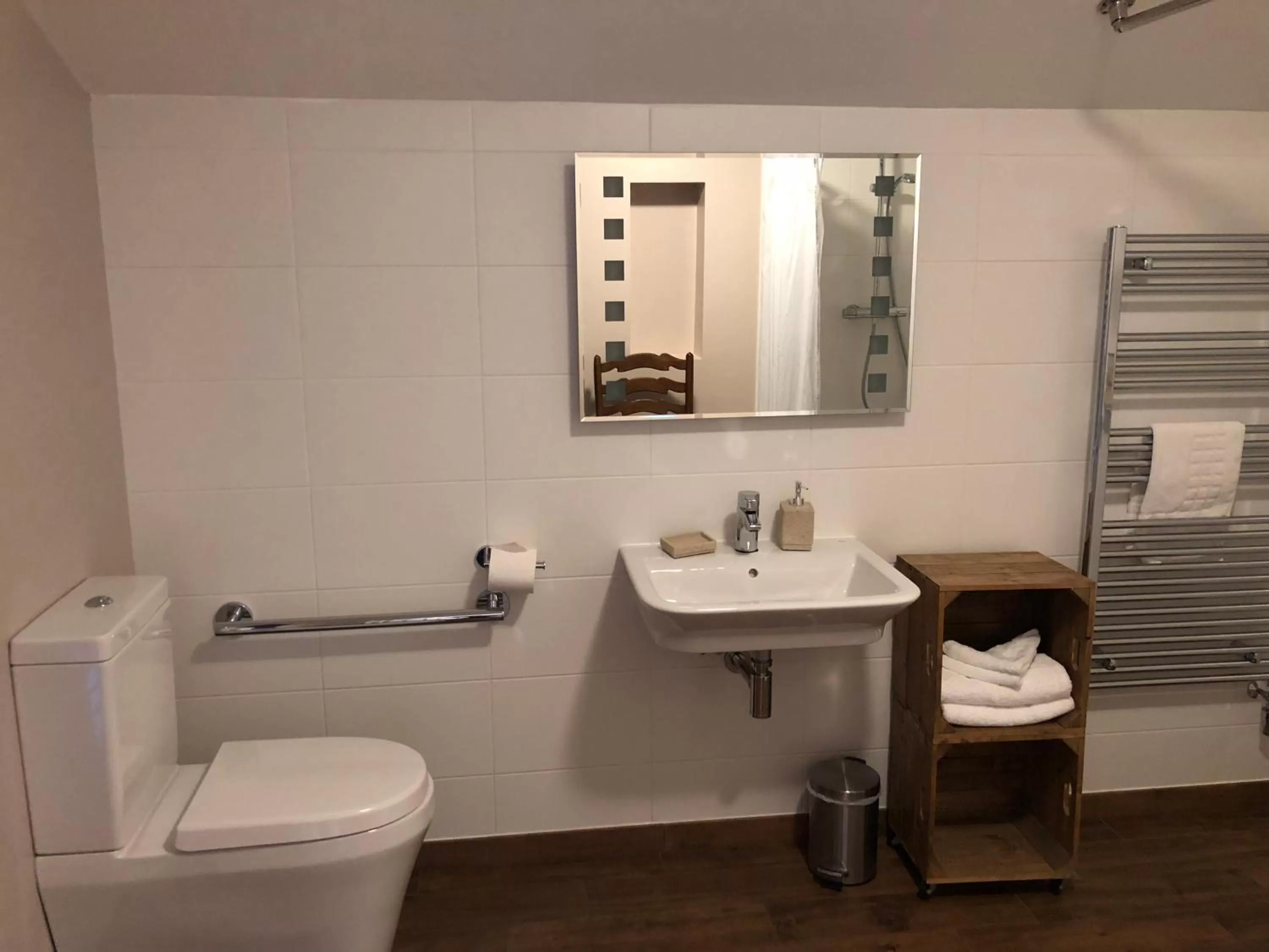 Bathroom in The Hive at 52