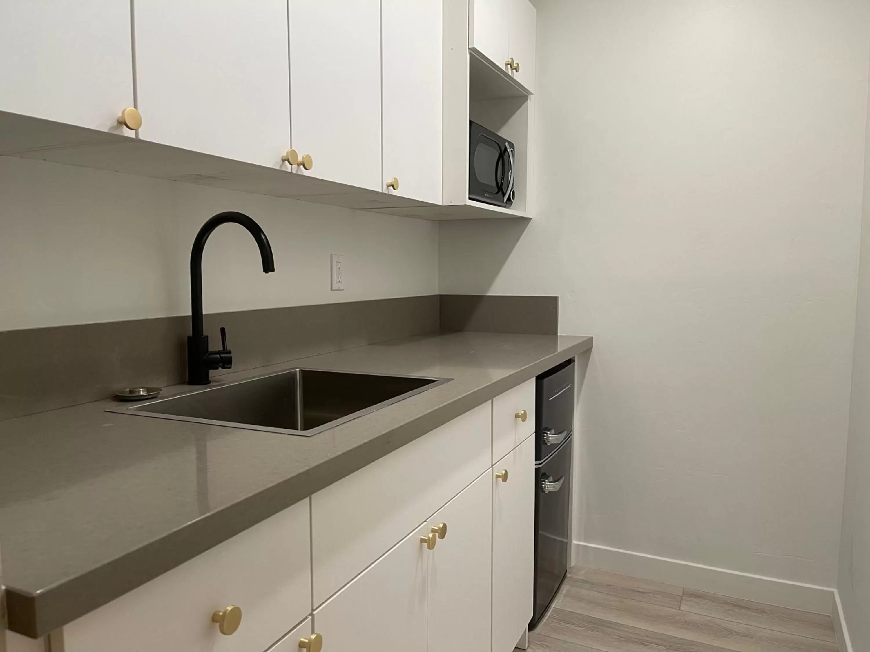 Food in Arizona Sunset Inn & Suites