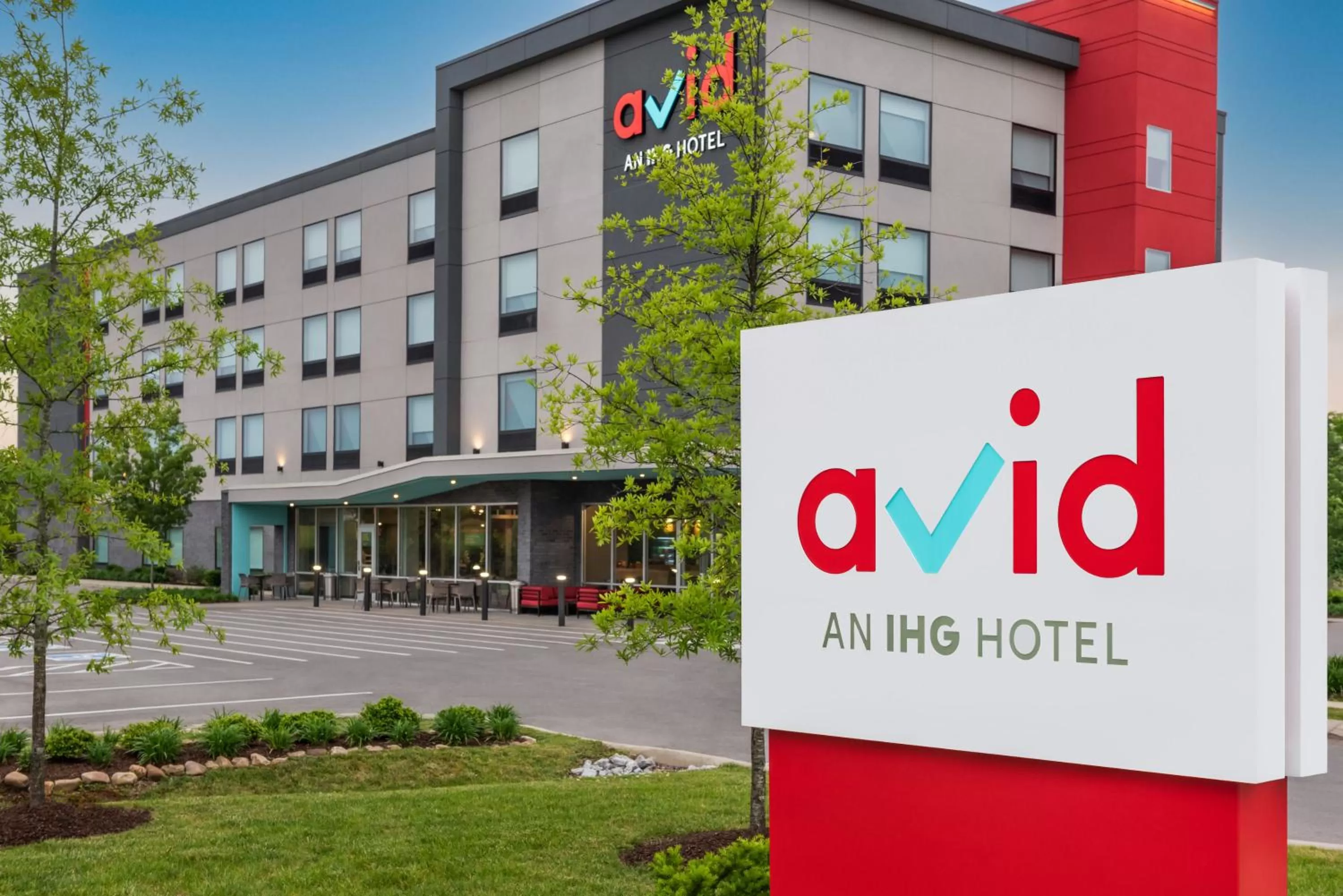 Property building in avid hotel Nashville - Lebanon an IHG Hotel